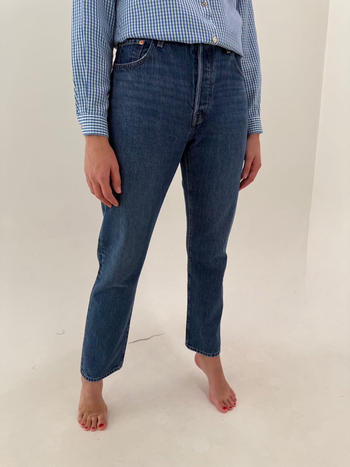 Jeans Levi’s 501 darker wash straight leg