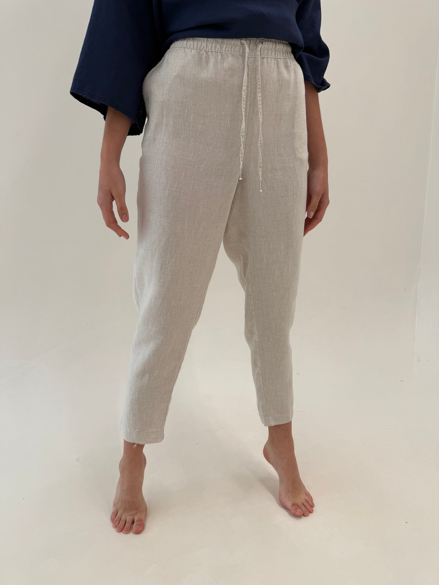 Pantaloni din in cu talie ultra înaltă elastică reglabilă