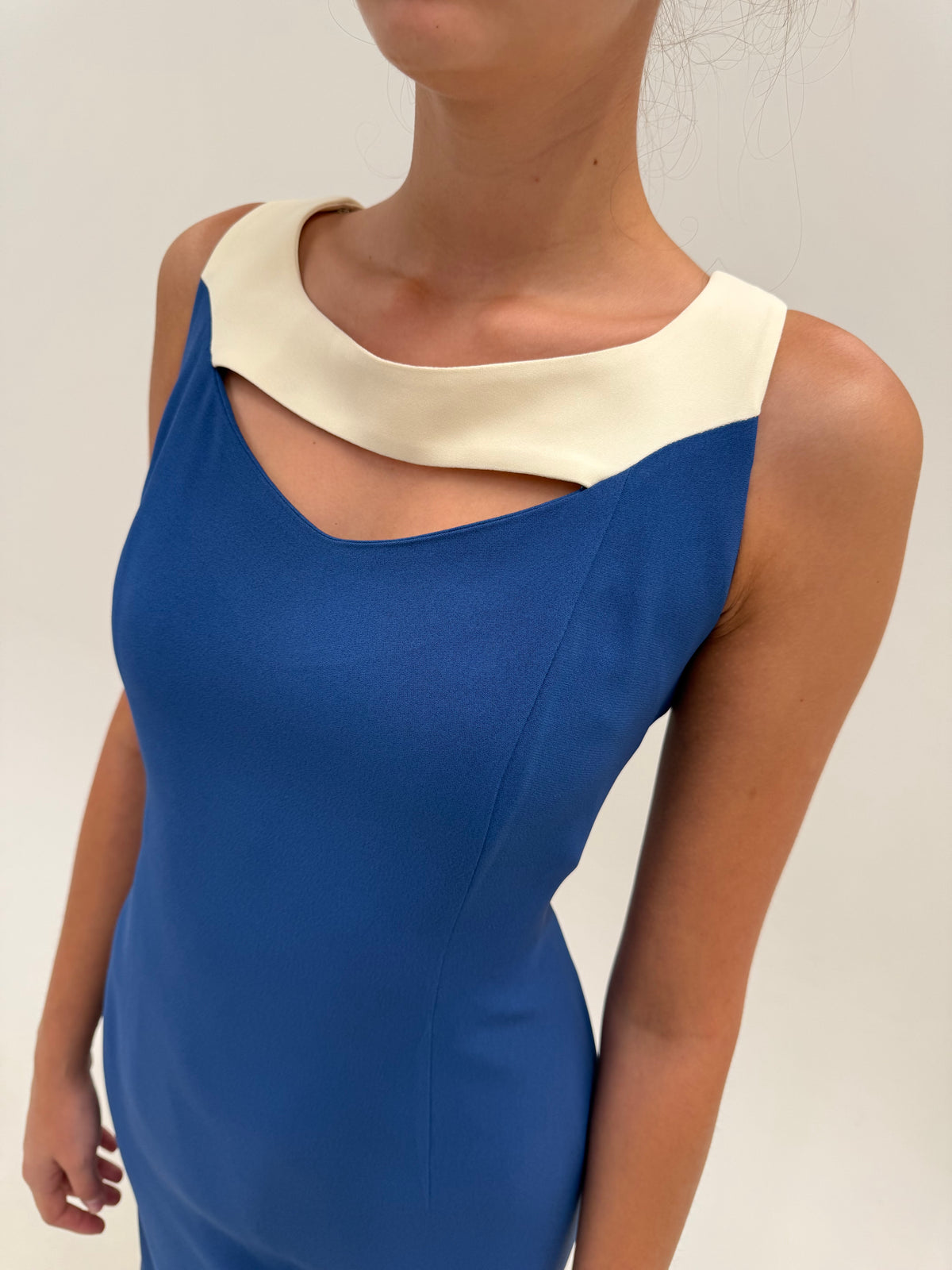 Rochie vintage italiană bodycon în croi ultra chic din stofita de la business la cocktail