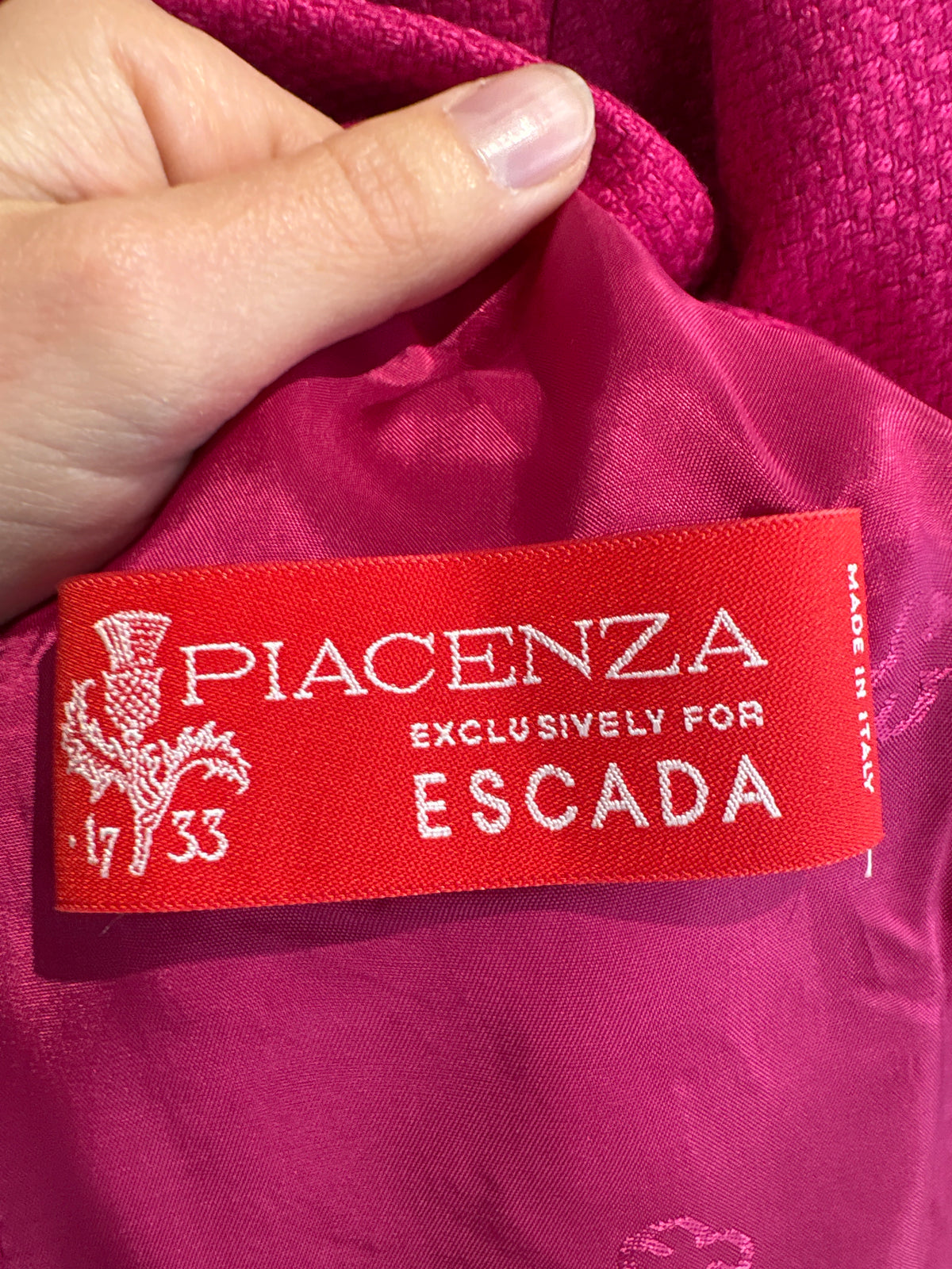 Sacou Escada fucsia din stofă ultra luxury Piacenza din cașmir și mătase naturală