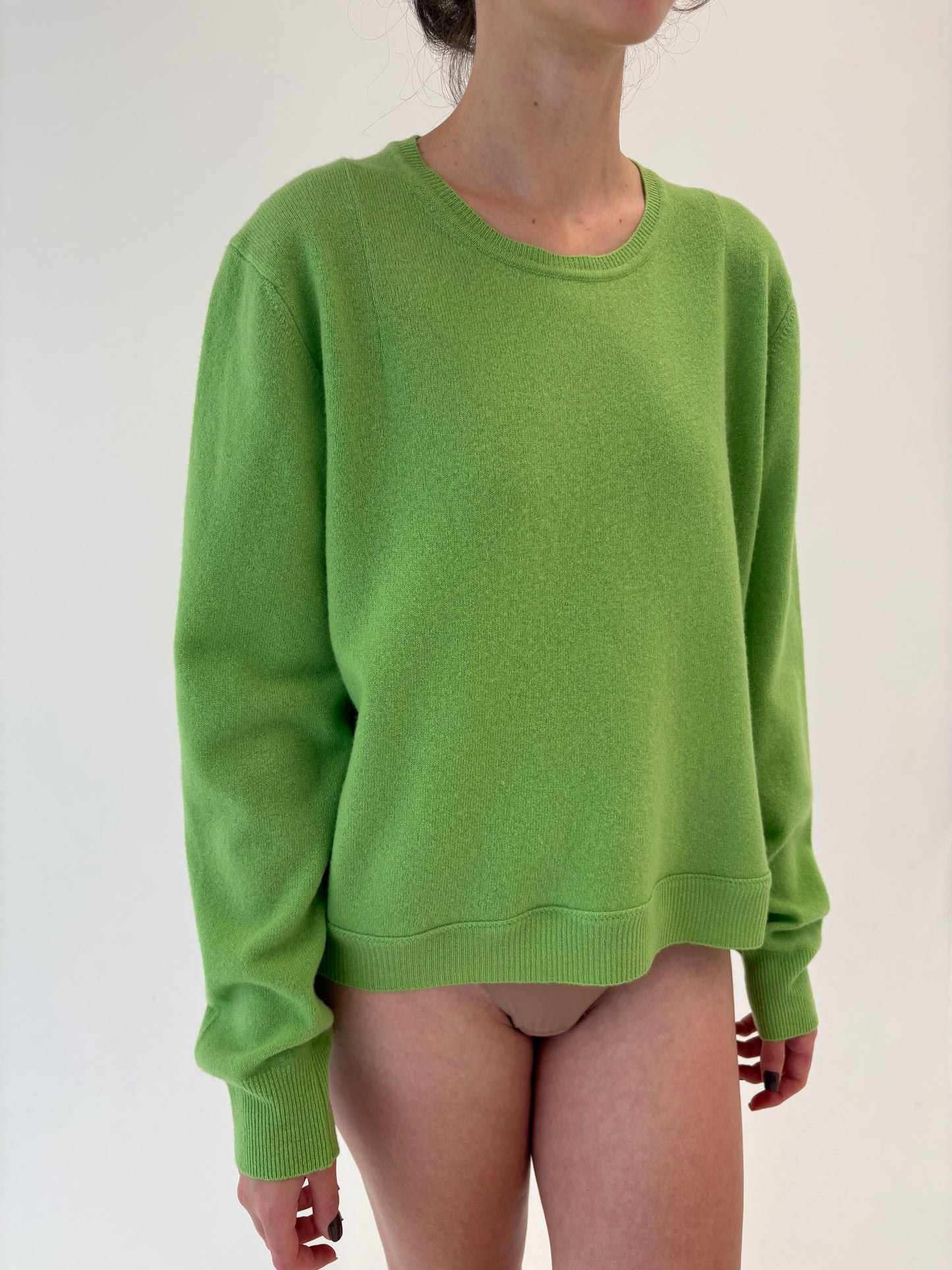 Pulover verde crud din lana extrafina