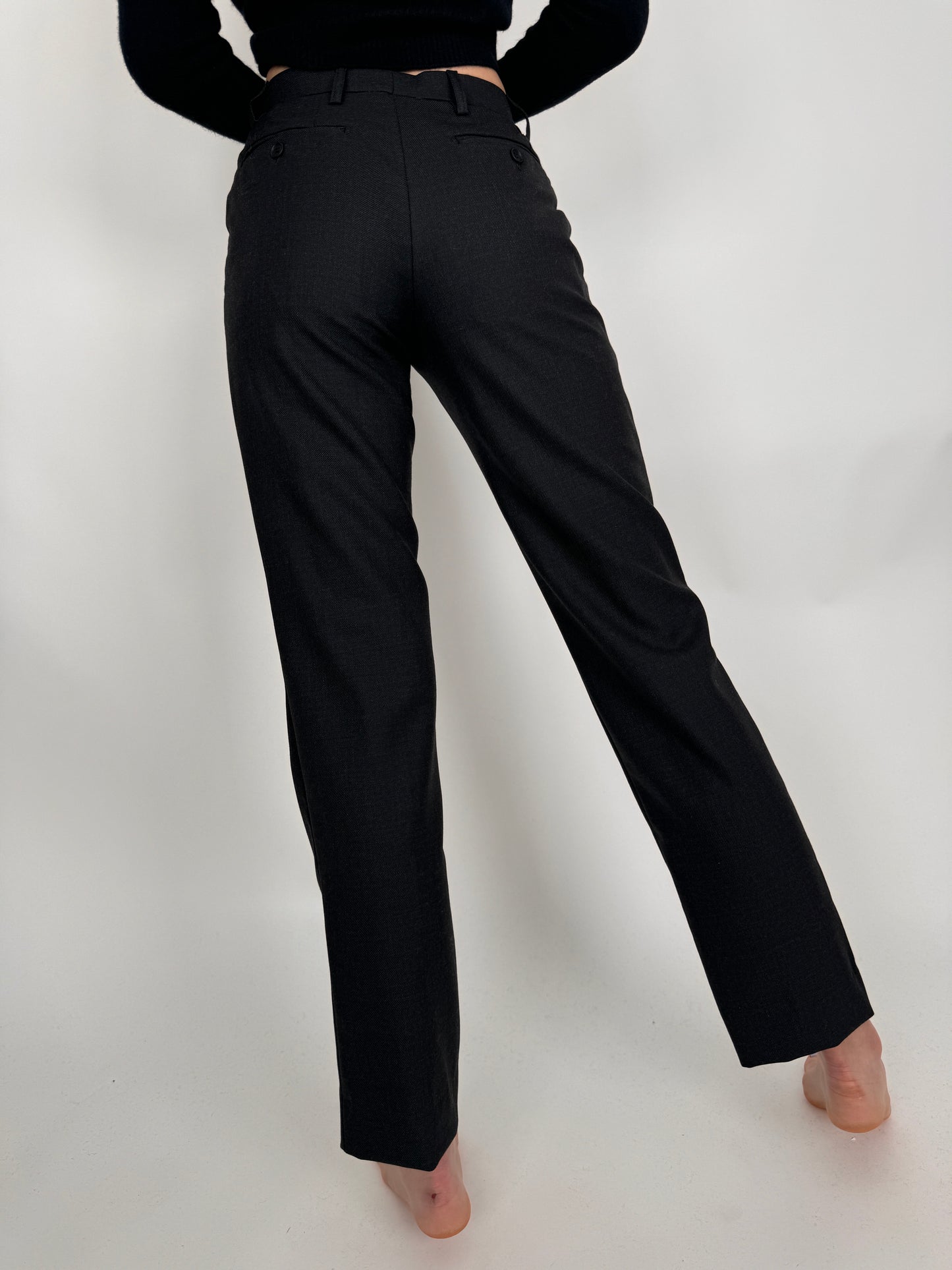 Pantaloni noi charcoal grey din lana extrem de fină