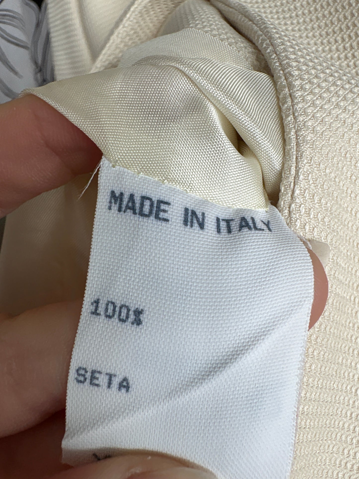 Sacou butter white petite din țesătură  100% mătase naturală în croi cambrat