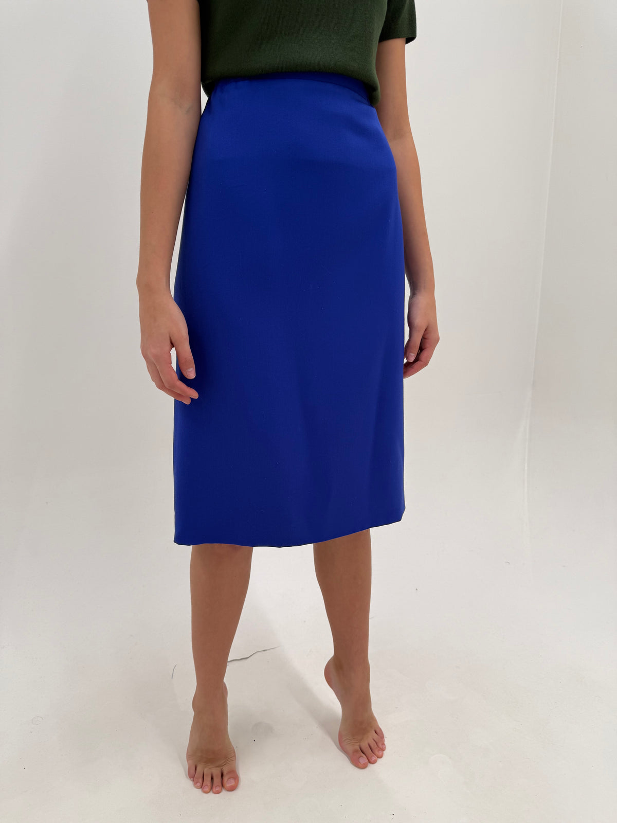 Fustă midi indigo purple din tricot dens din mix de lana extrafina ultra confort în croi A