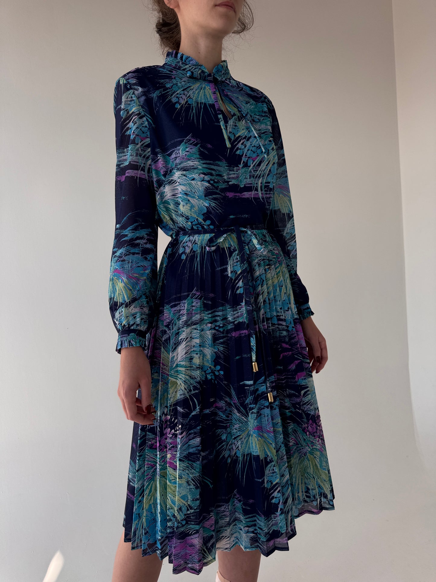 Rochie Old vintage ani 70 târzii în nuanțe superbe