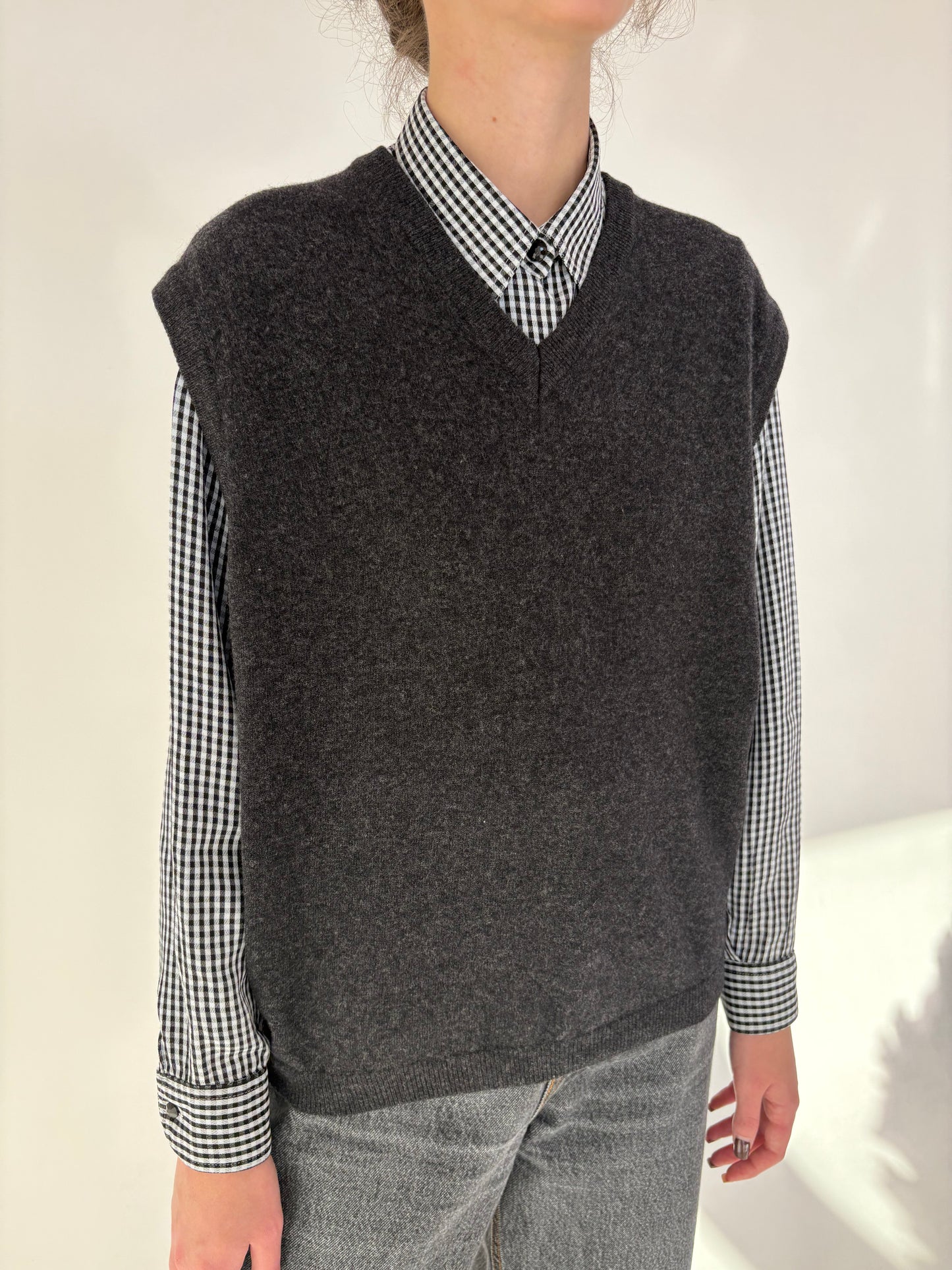 Vestă / top din lana extrafina pura certificată