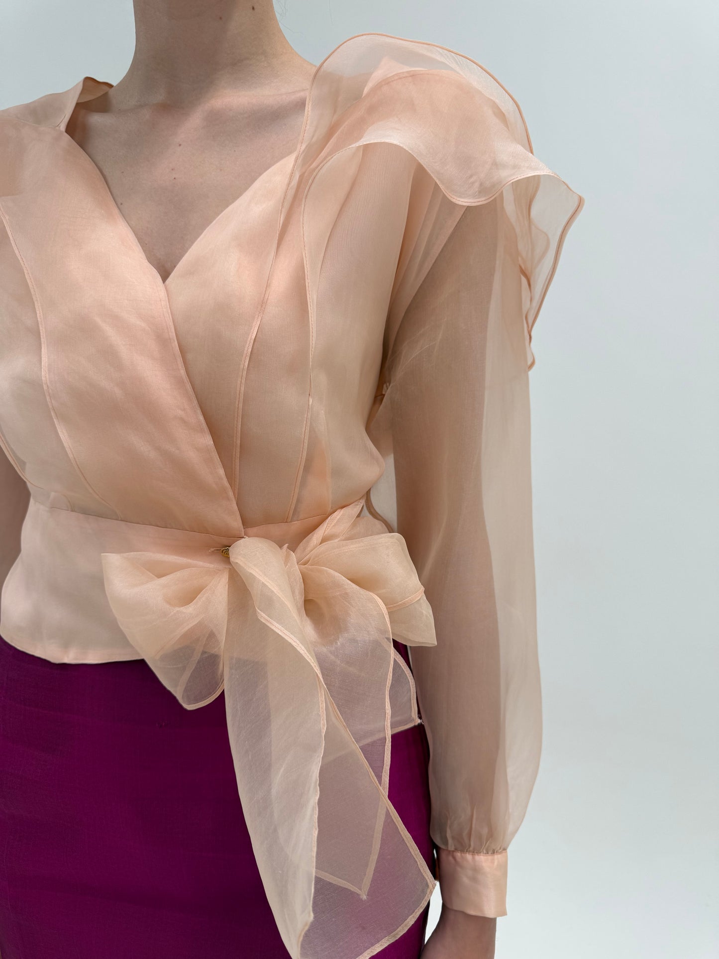 Top spectaculos petrecut din organza de mătase naturală italian