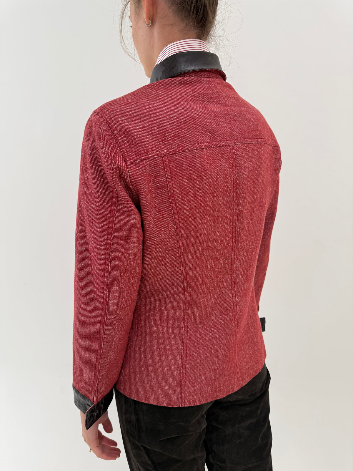 Jacheta din gama Max Mara din tweed de lana și bumbac cu inserții de piele naturală dark brown