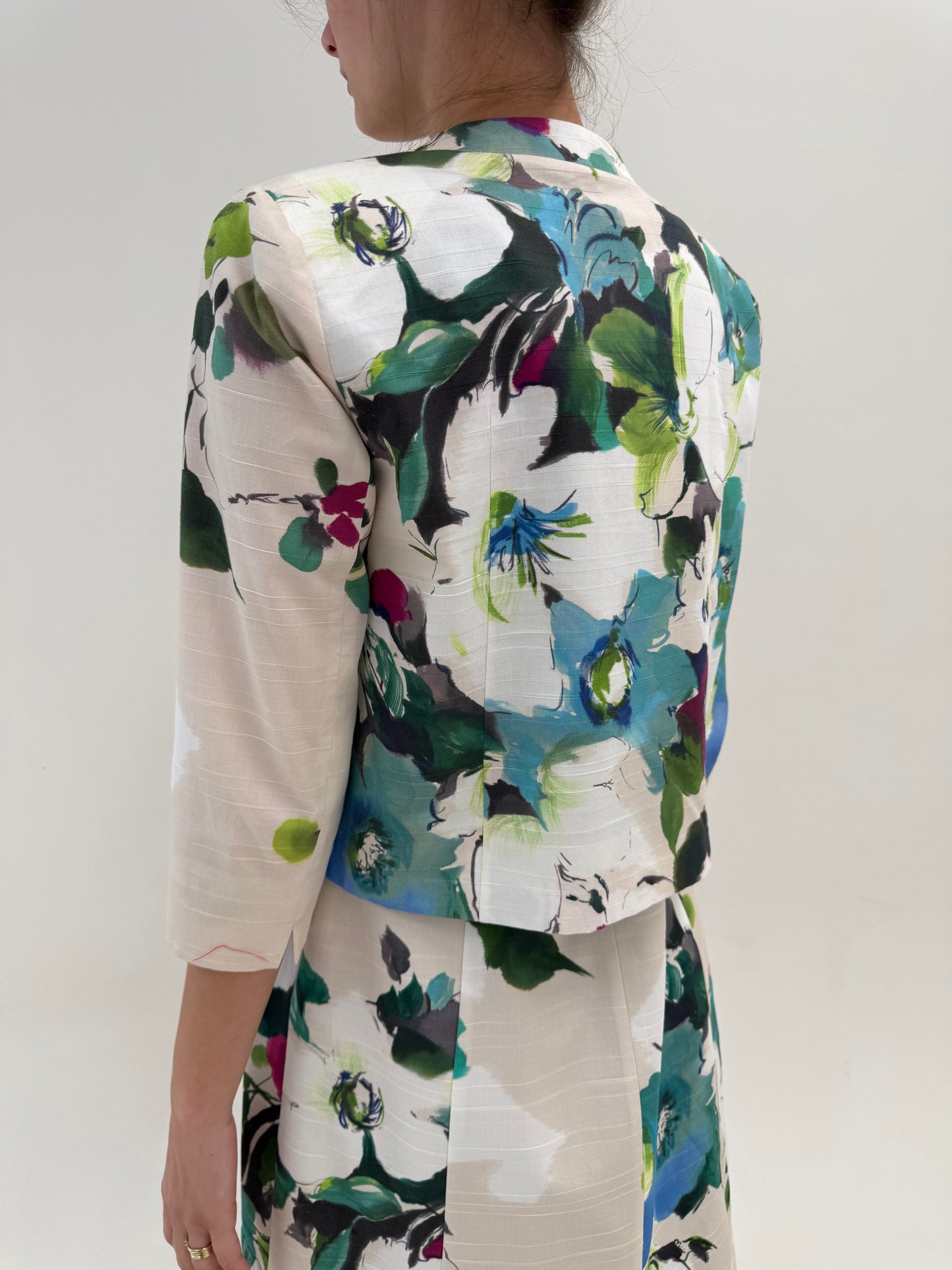 Set nou cu eticheta Marella by Max Mara în croi minimalist atemporal