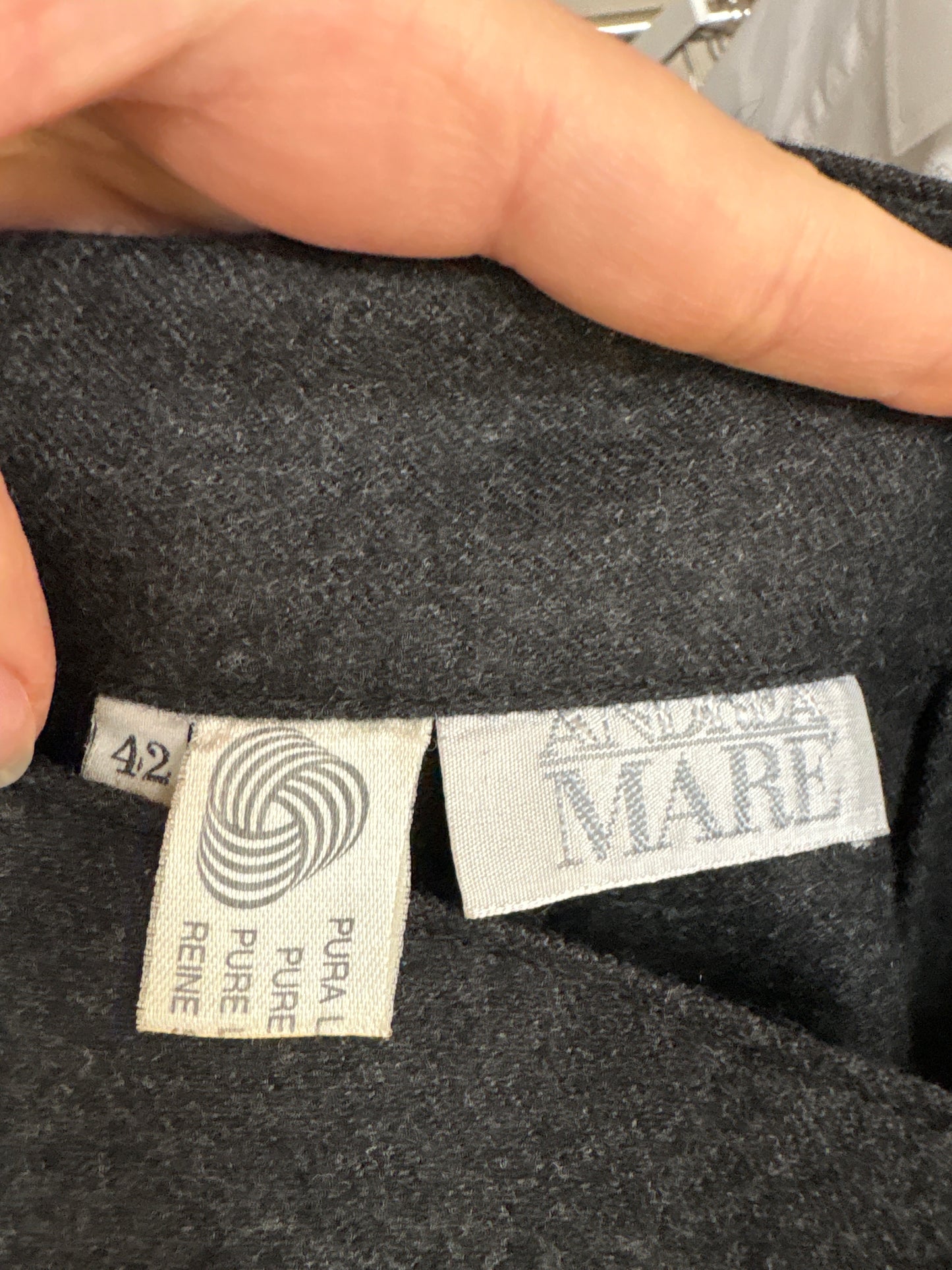 Fustă italiană din lana pura extrafina certificată cu talie ultra înaltă