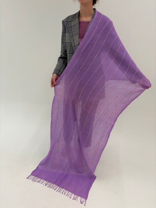 Shawl luxury lavender cu inserții roz din cea mai fină lana