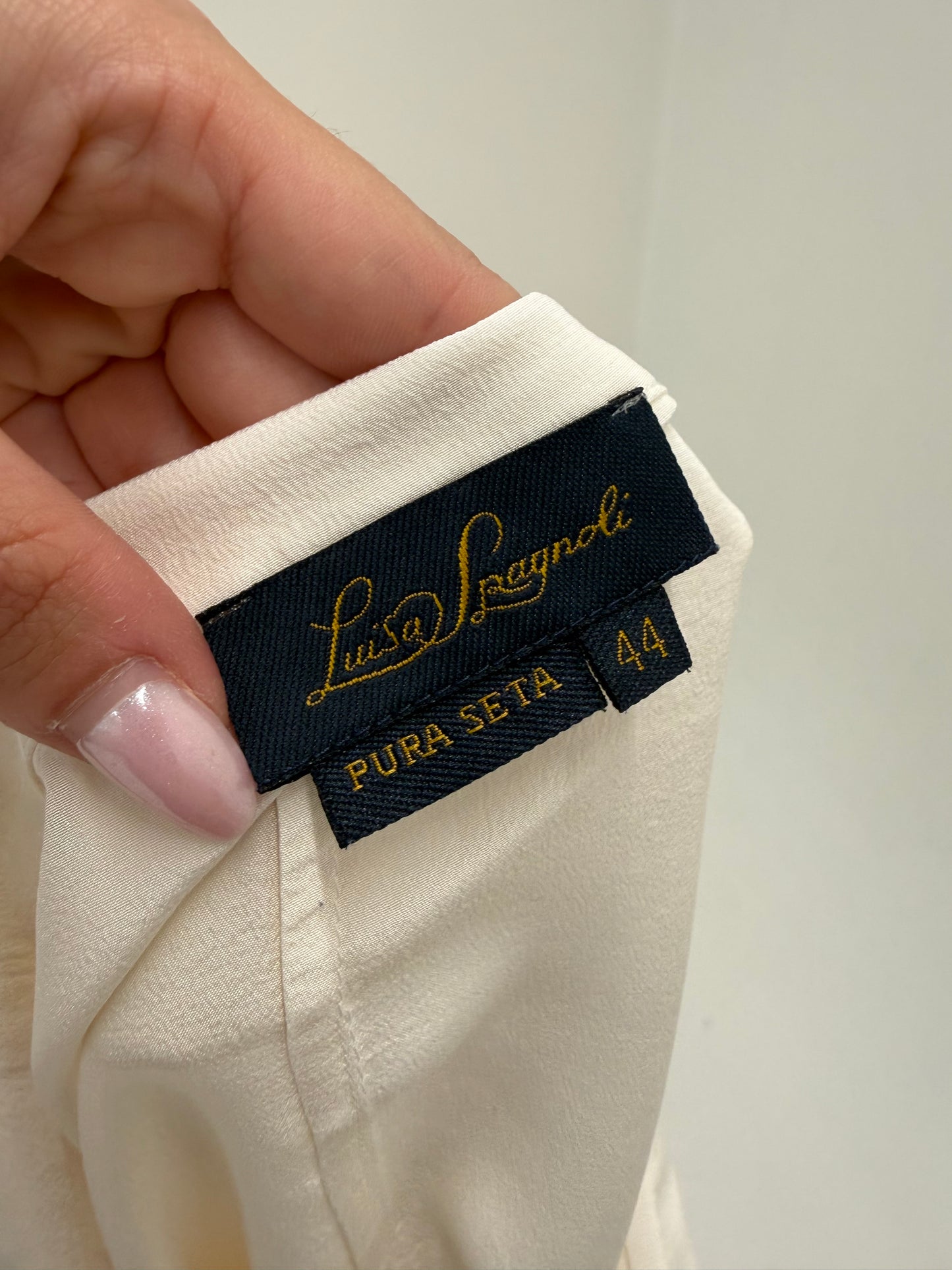 Camasa luxury Luisa Spagnoli din mătase natuala butter white în croi feminin