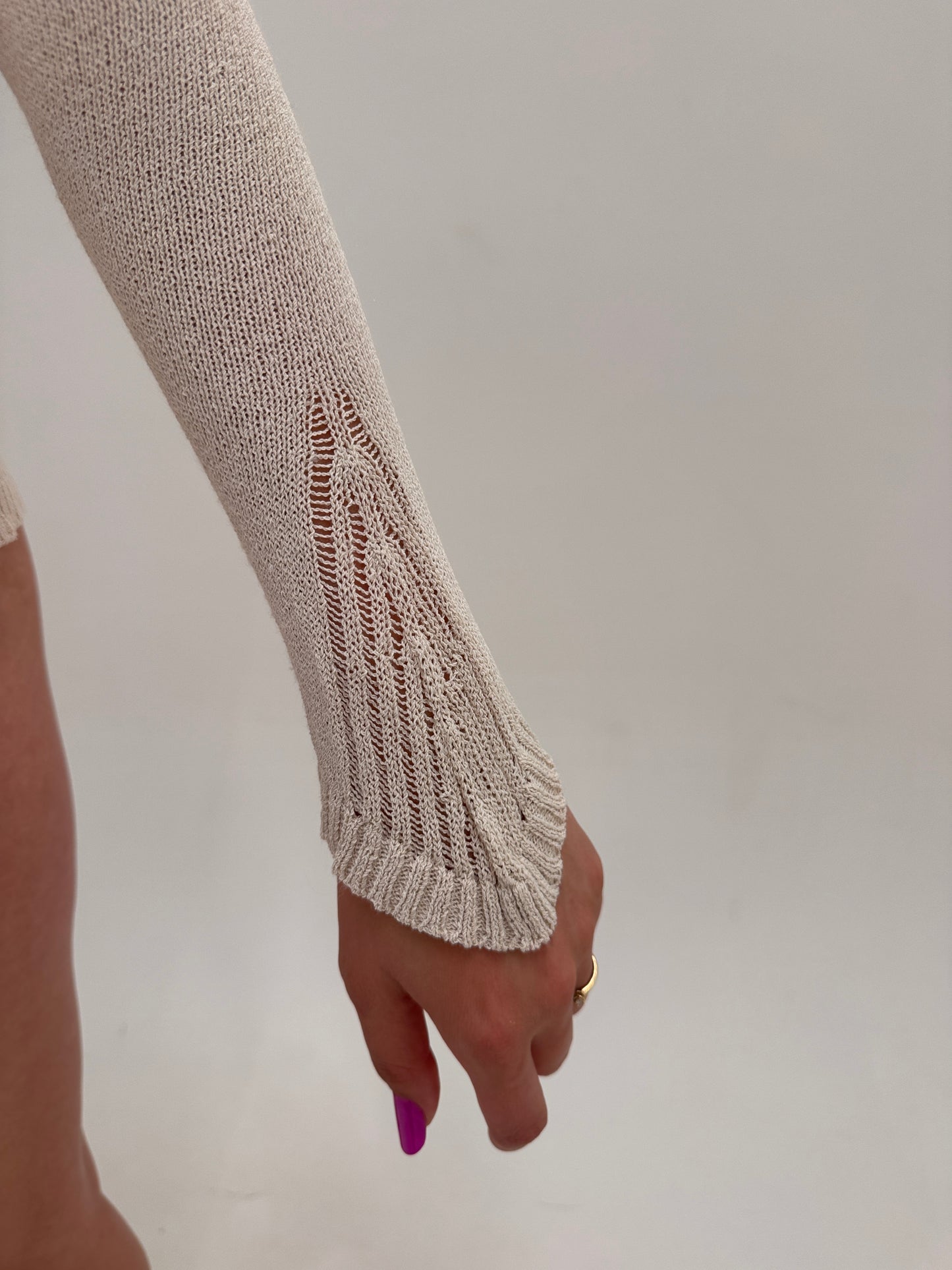 Soft knit superb de vară din in sand nude