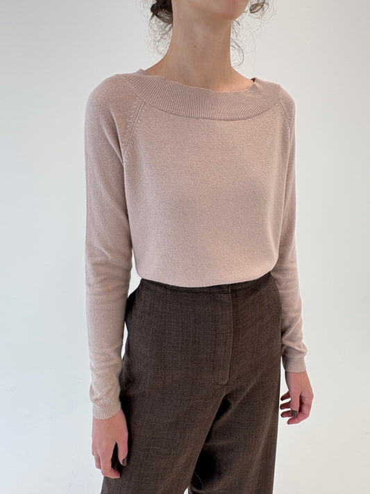 Pulover pink nude de brand super premium italian din lana merino extrafina