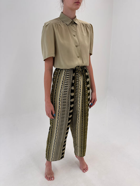 Pantaloni vintage în nuanțe de camel și kaki vaporoși cu talie ultra înaltă elastică