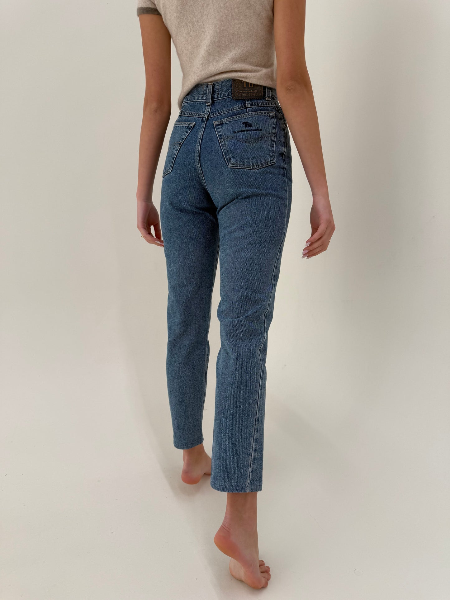 Jeans vintage premium classic wash cu talie ultra înaltă