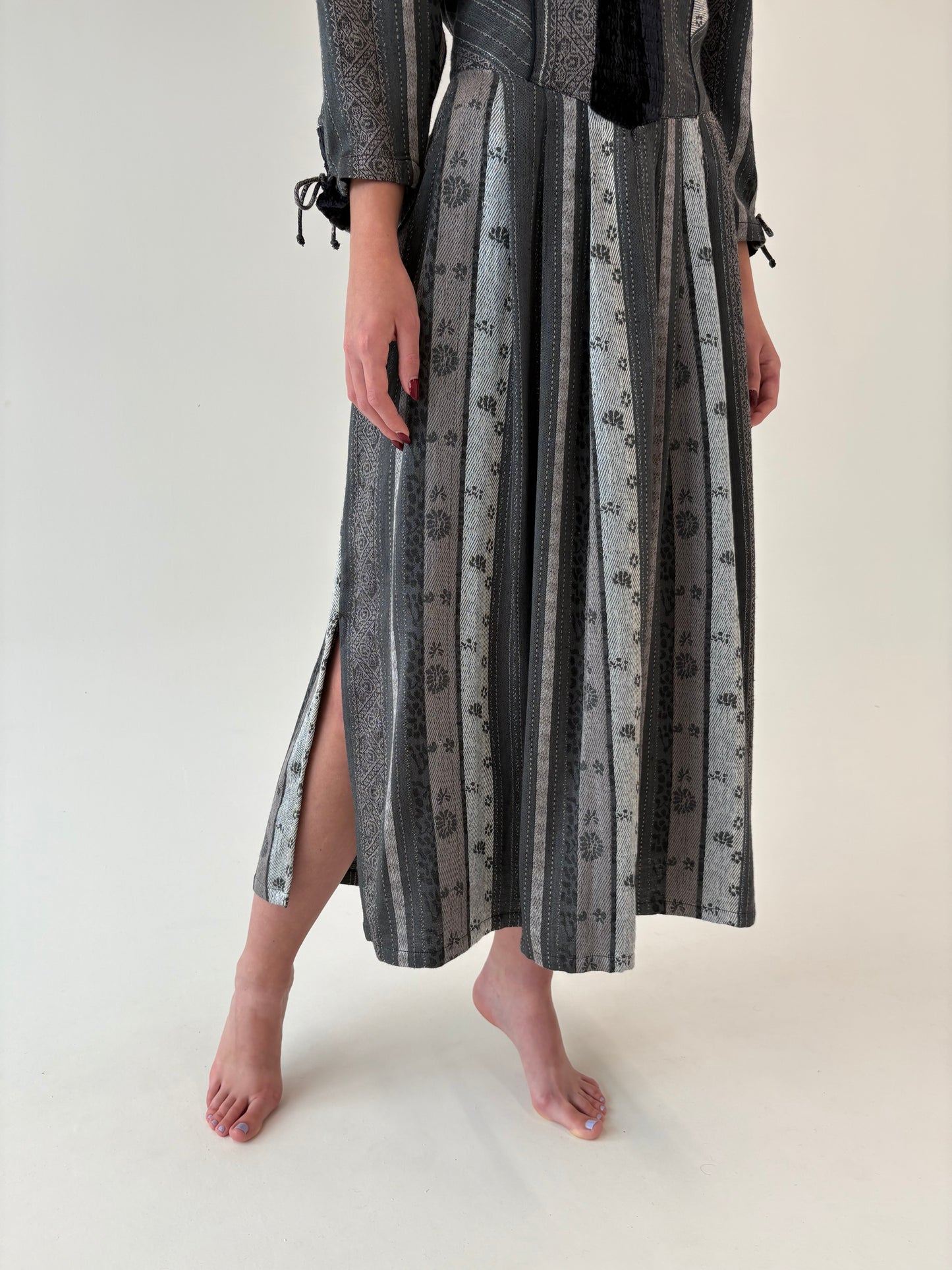 Rochie vintage cu corsaj și buzunare din bumbac și lana extrafina