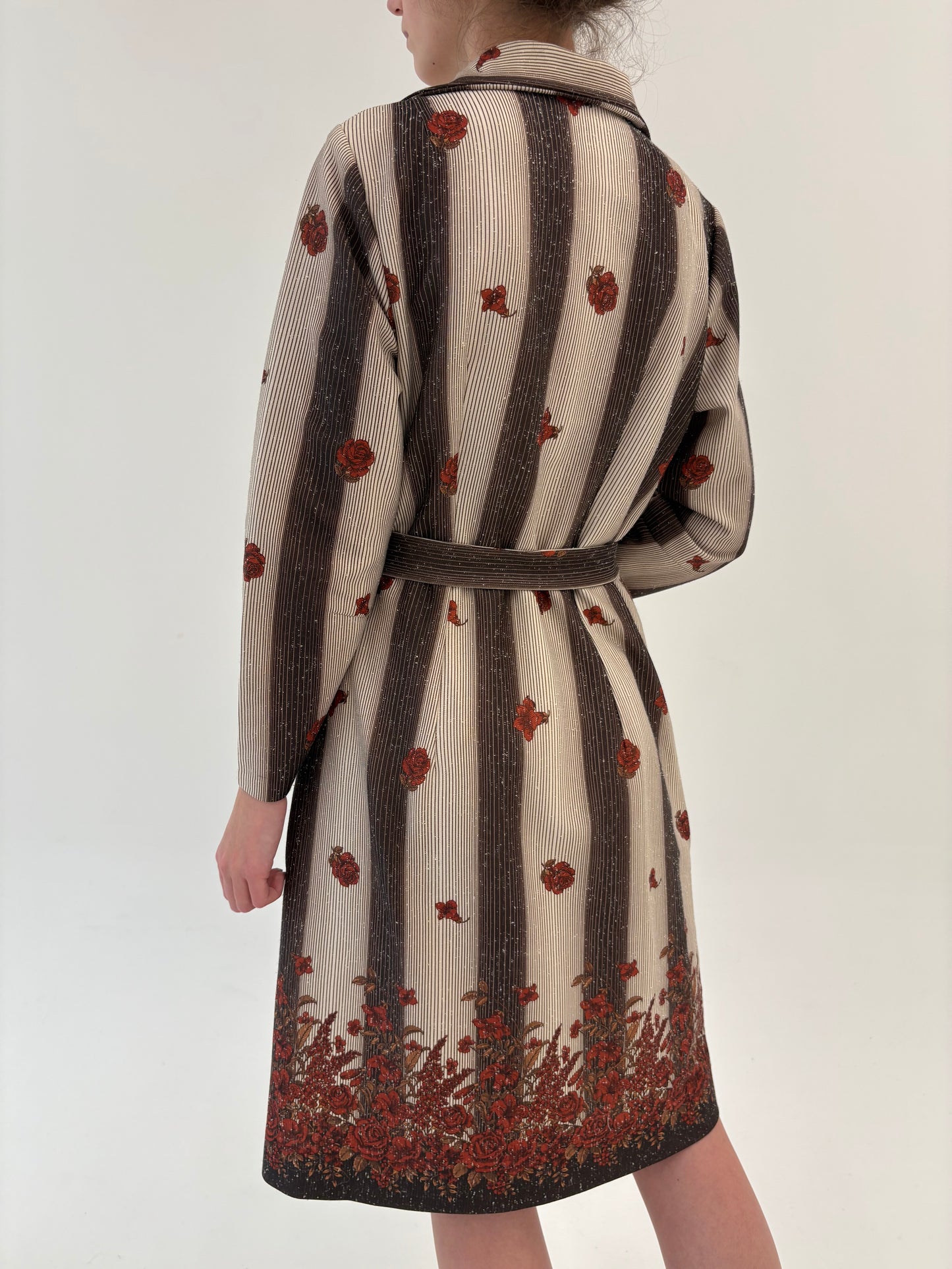 Rochie vintage din mix de lana cu print superb și talie marcată reglabilă