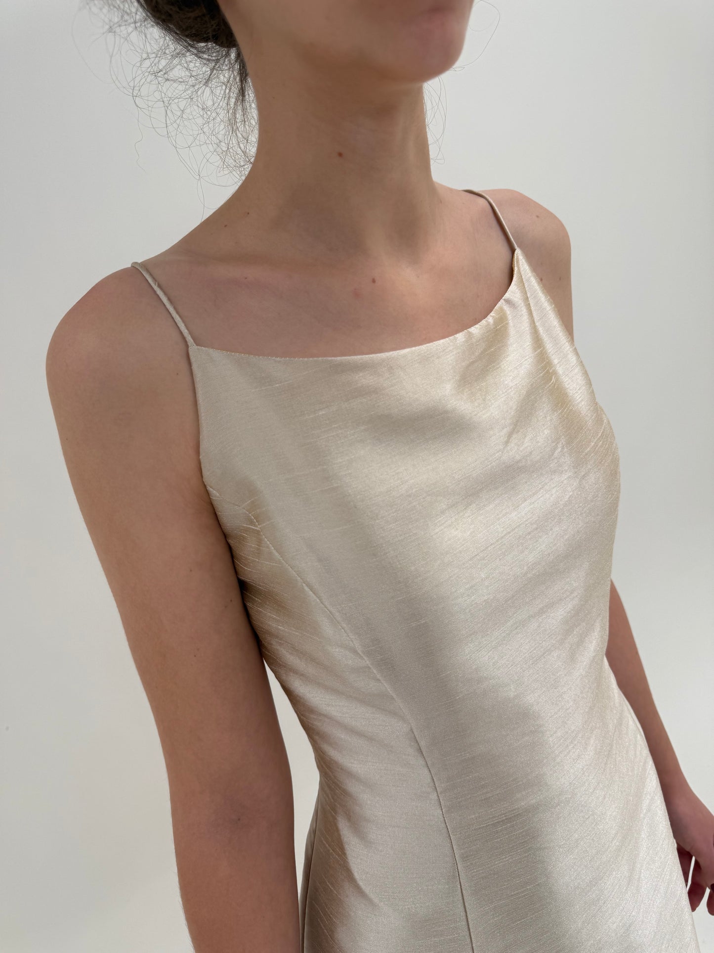 Rochie vintage maxi perlata din shantung cu stole inclus asortat