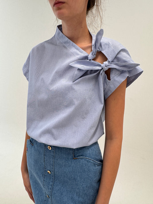 Top ultra chic din poplin texturat de bumbac cu dungi de brand premium italian