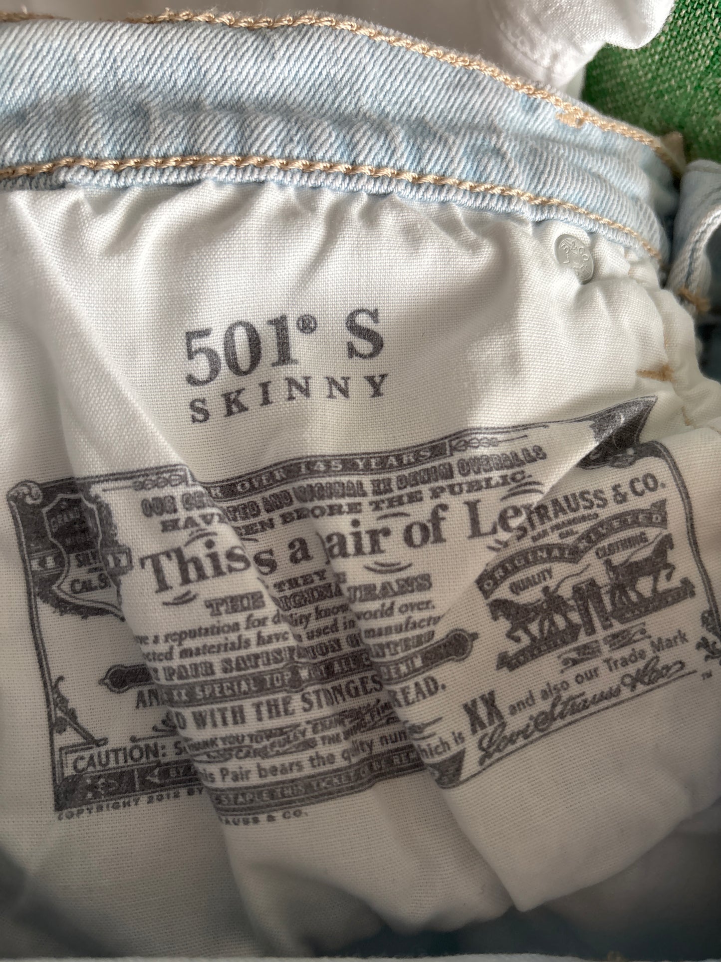 Jeans Levi’s 501 S premium light wash ultra modelatori cu talie înaltă