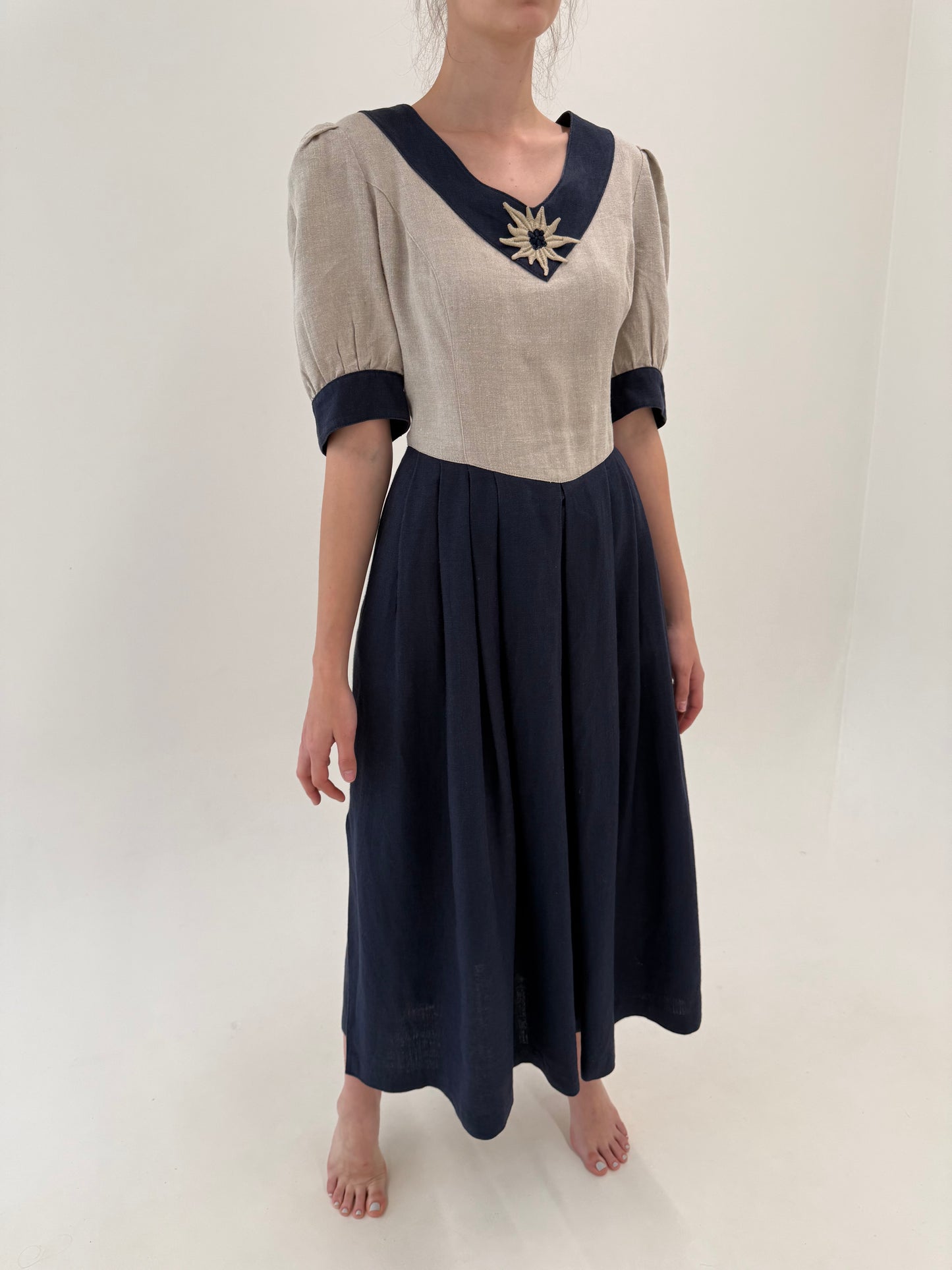 Rochie vintage colorblock din pânză grea de in cu corsaj Navy și sand nude
