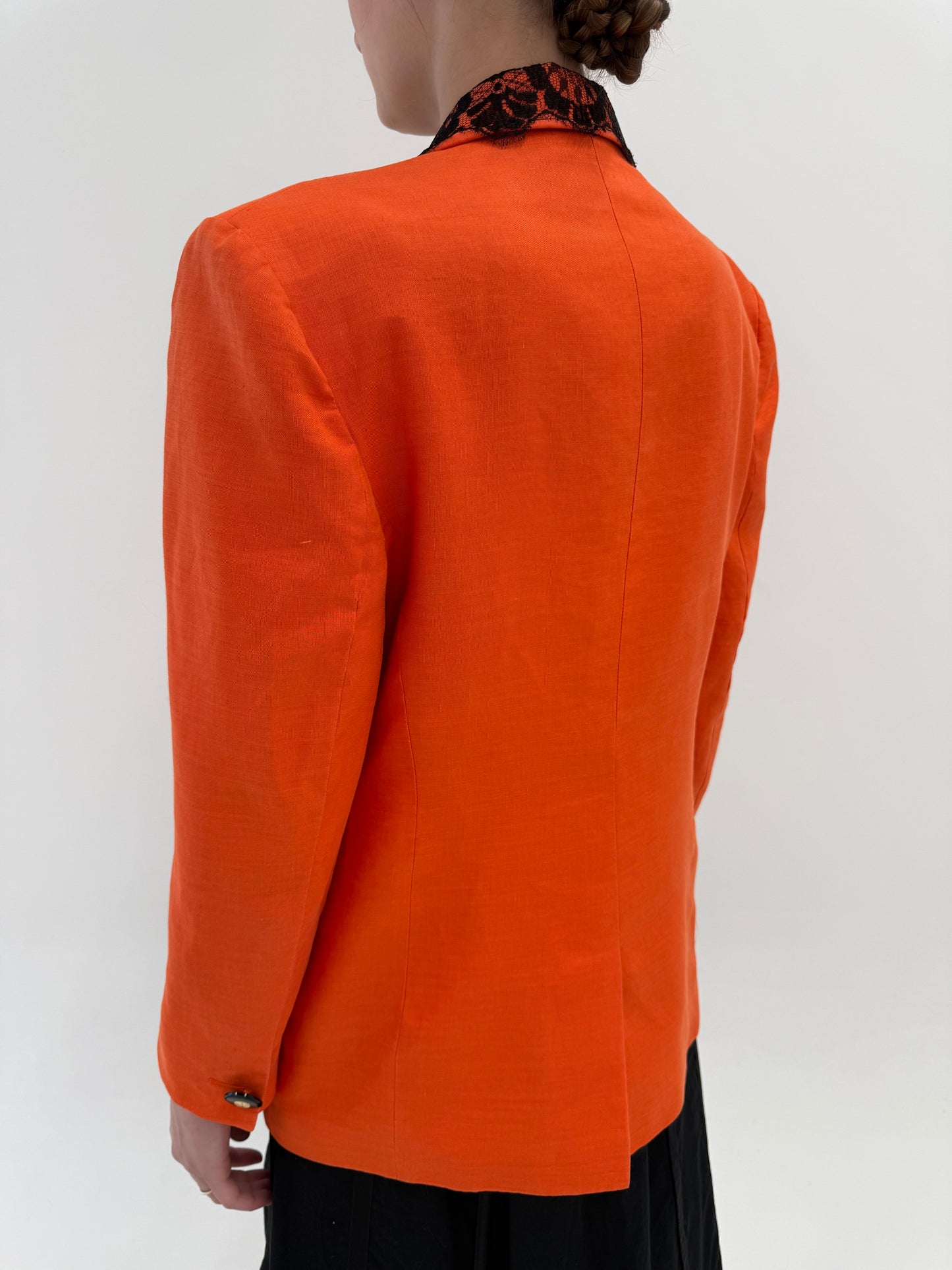 Sacou de brand luxury vintage Louis Feraud din in cu dantelă chantily