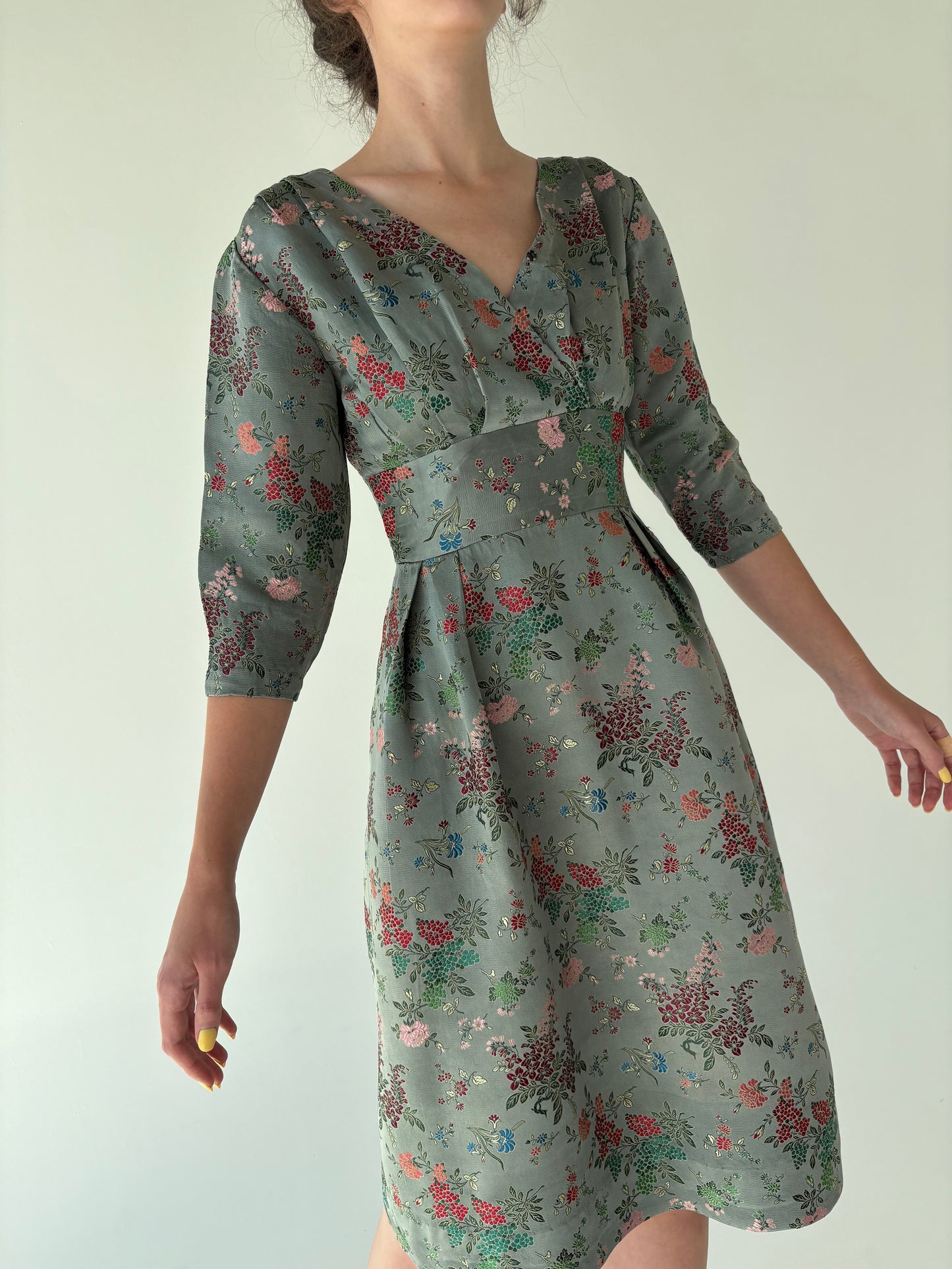 Rochie vintage de colecție din anii 60 din jacquard moale de mătase naturală