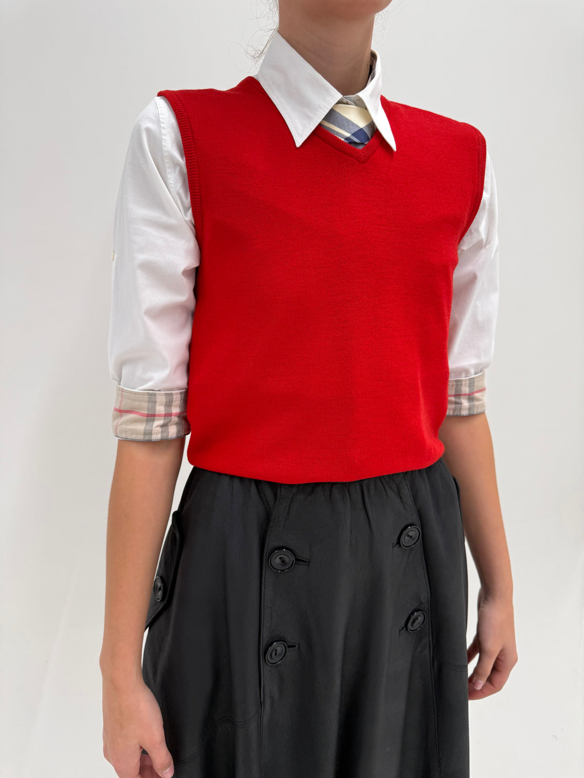 Vestă / top Burberry vintage din lana extrafina în croi ușor cropped
