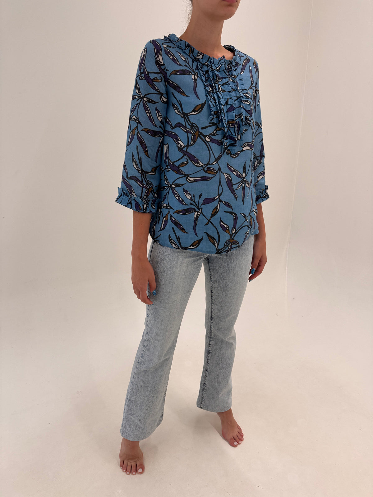Jeans vintage Dolce&Gabbana de vară light wash evazat în croi super în trend