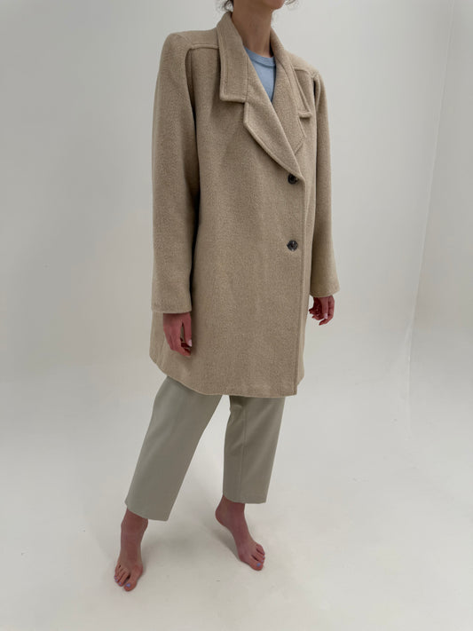 Palton vintage petite off white cu închidere dublă din lana extrem de fină