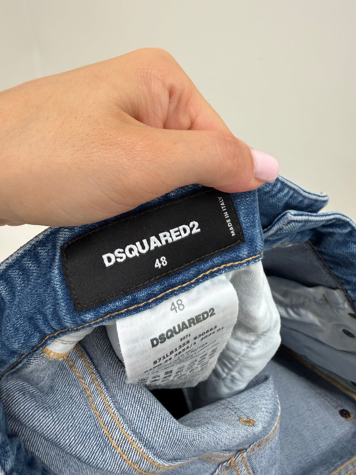 Jeans tall Disquared ușor ripped effect classic wash & fit
