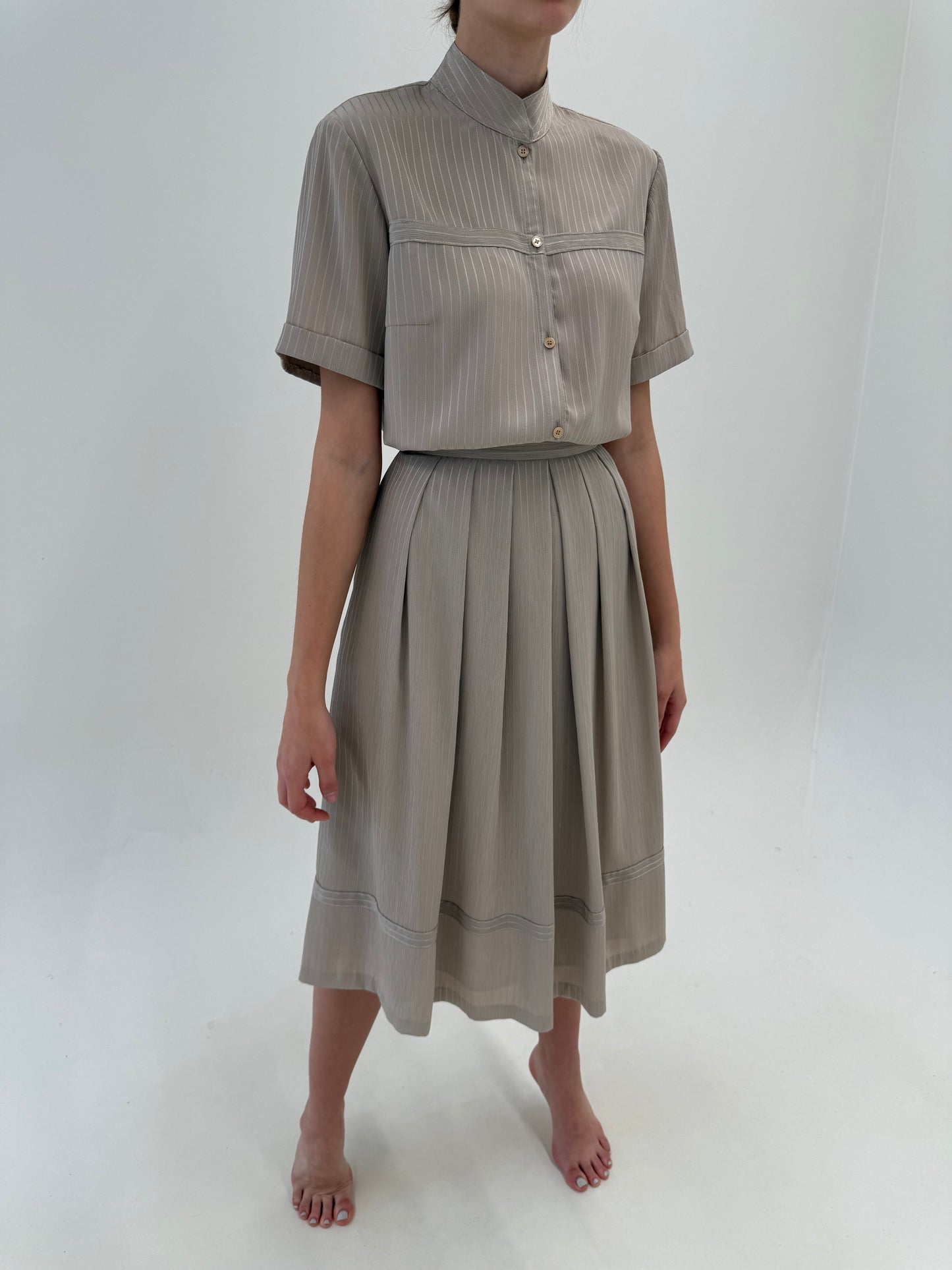 Set vintage retro modern nude superb super vaporos