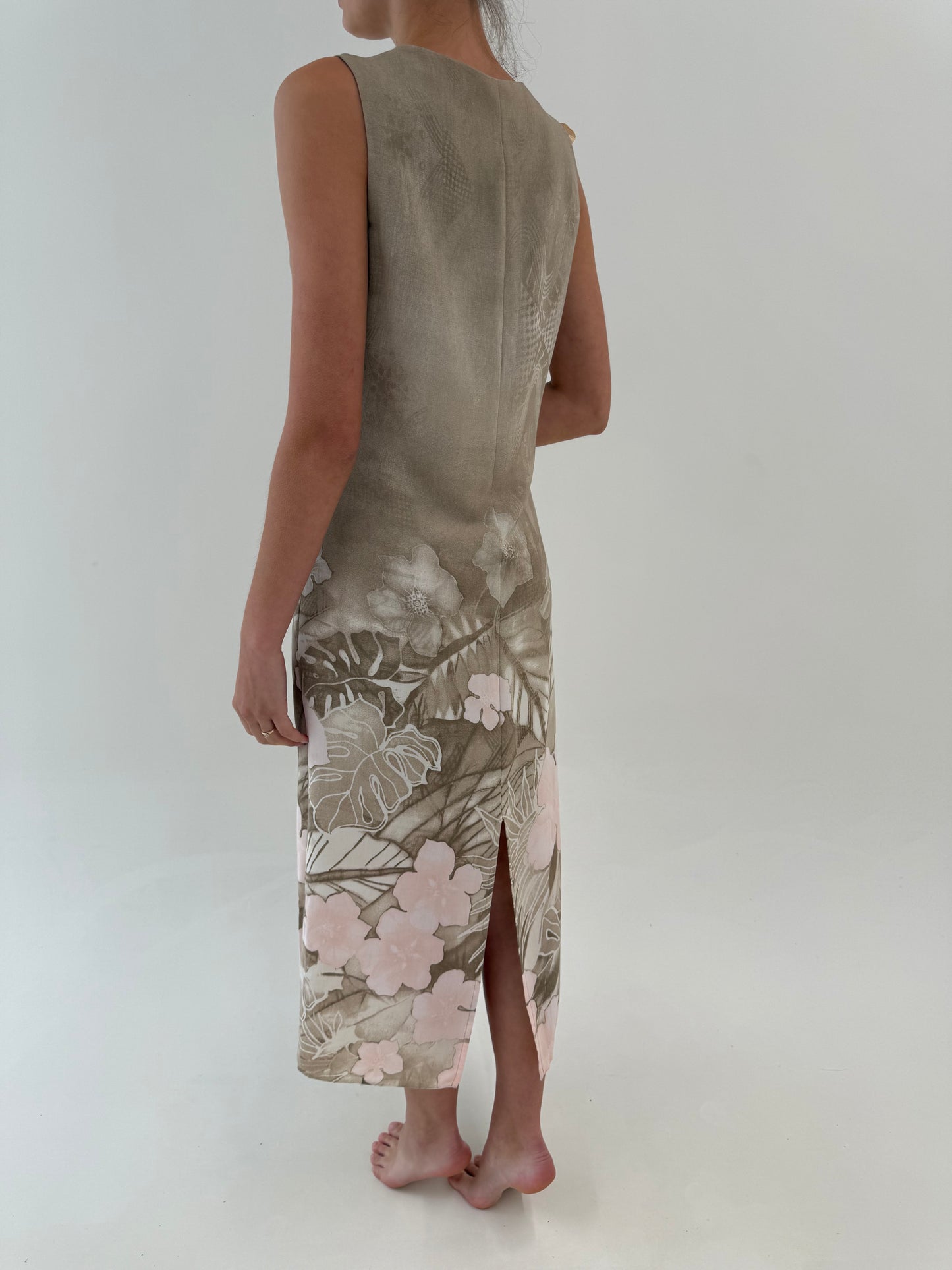 Rochie maxi în croi minimalist sand nude cu print superb powder Pink