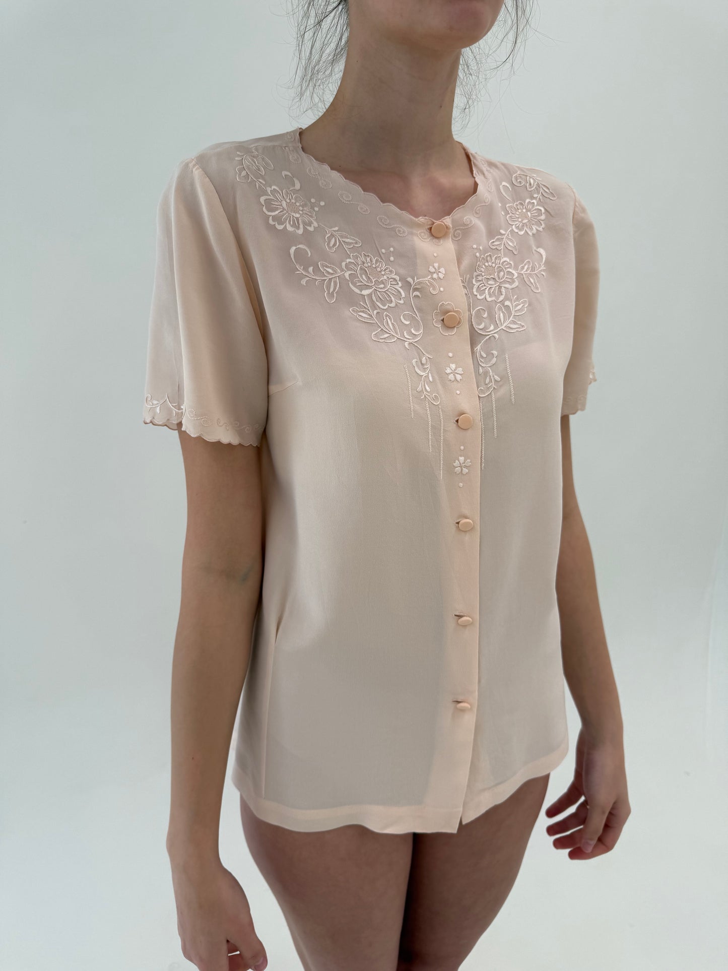 Cămașa din mătase naturală bijuterie brodată manual light salmon orange