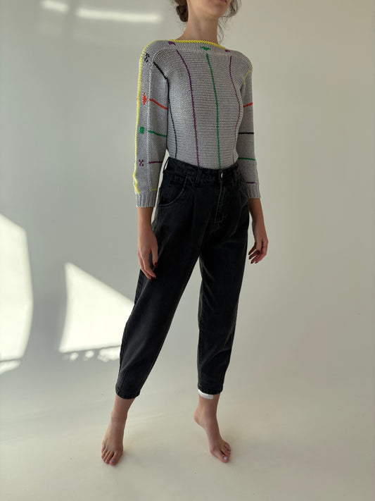 Jeans mom fit cu talie ultra înaltă și pense în croi baloon