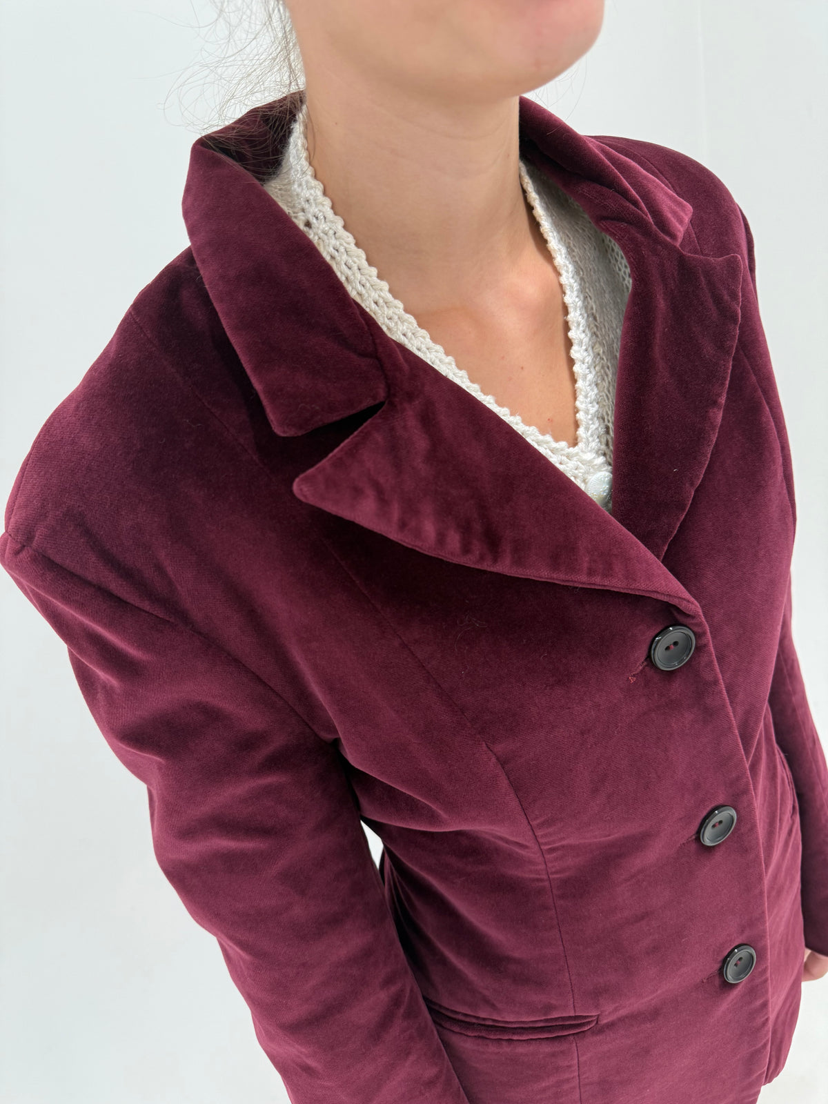 Sacou tall burgundy cambrat din catifea de bumbac