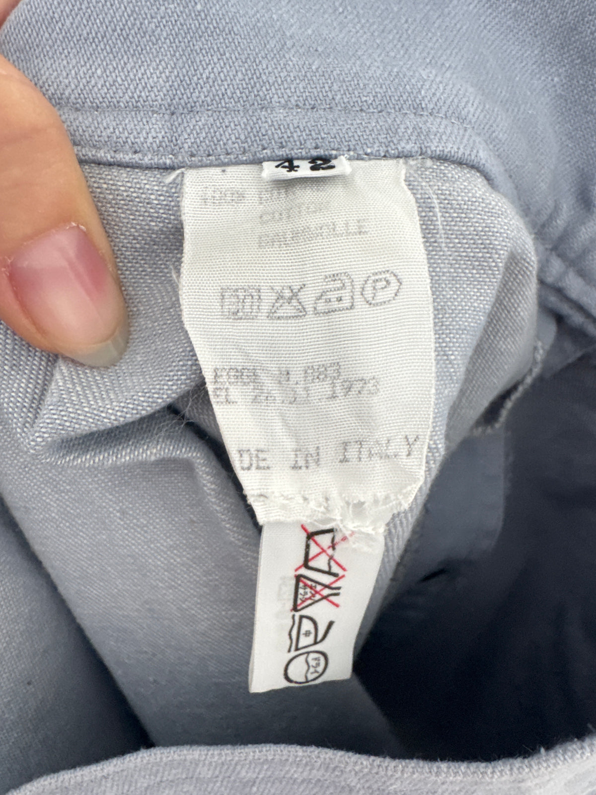 Fustă Fendi vintage din jeans light blue cu talie extrem de marcată midi