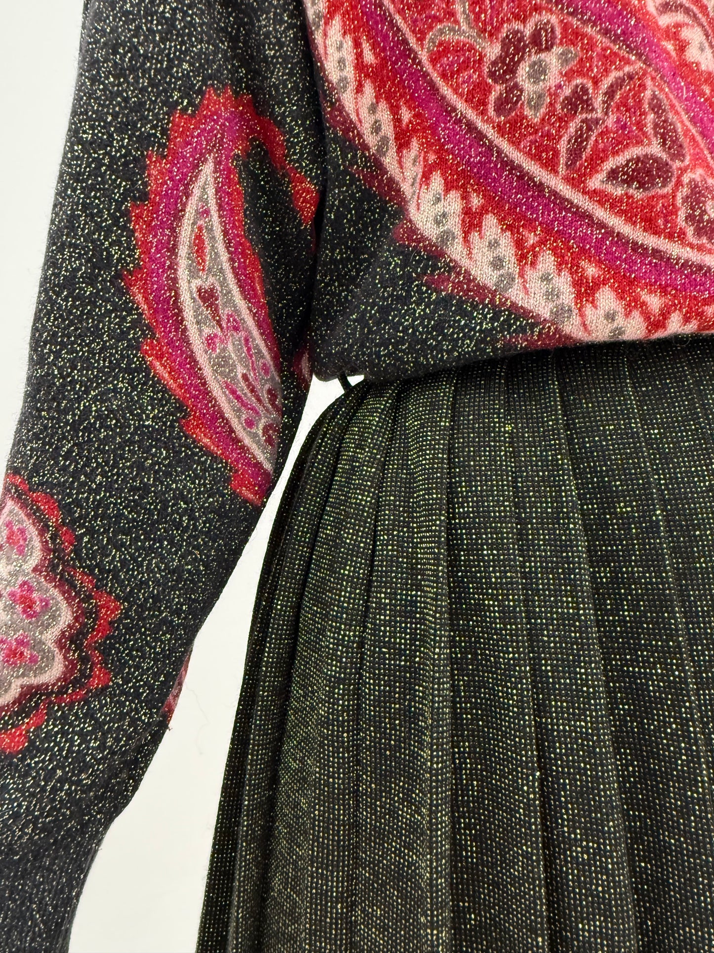 Fustă vintage plisată neagră din tricot de lana extrafina cu lurex auriu de la zi la seară