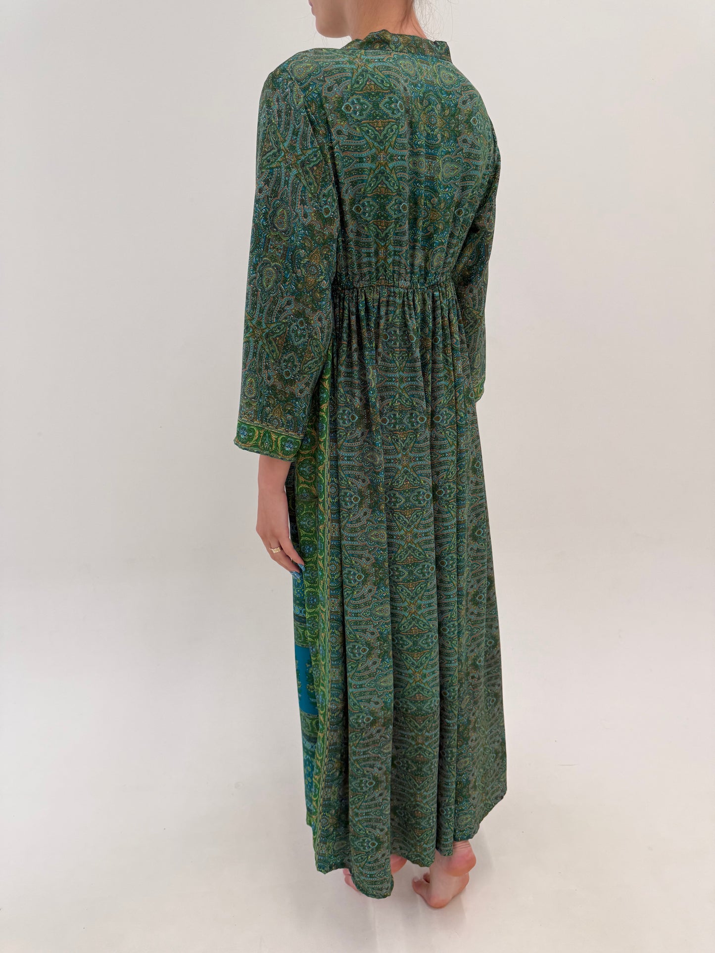 Rochie maxi boho tall 70% mătase naturală cu print paisley în nuanțe superbe de verde