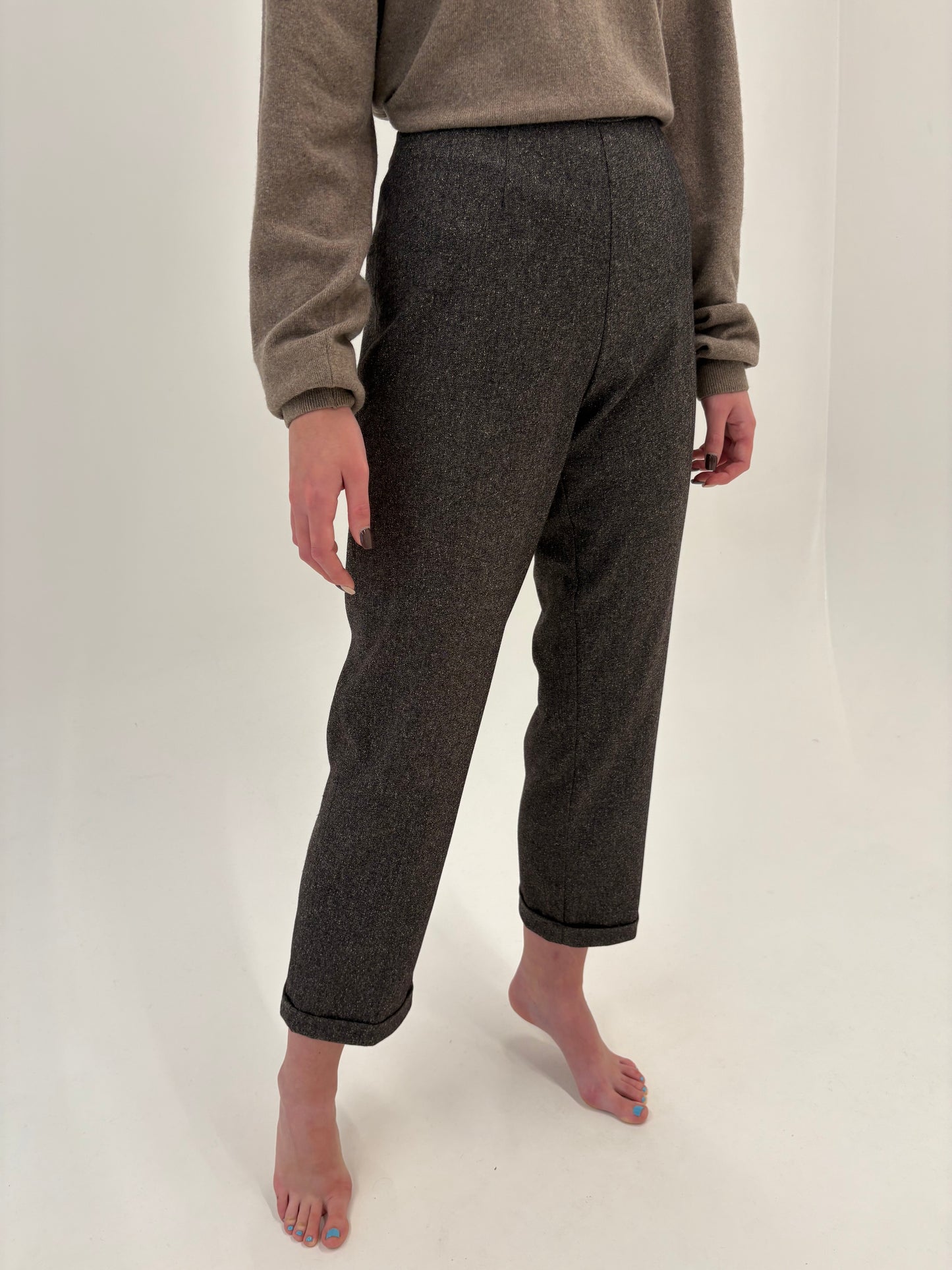 Pantaloni din stofă strech cu inserții ivoire și Sage green din mix de lana