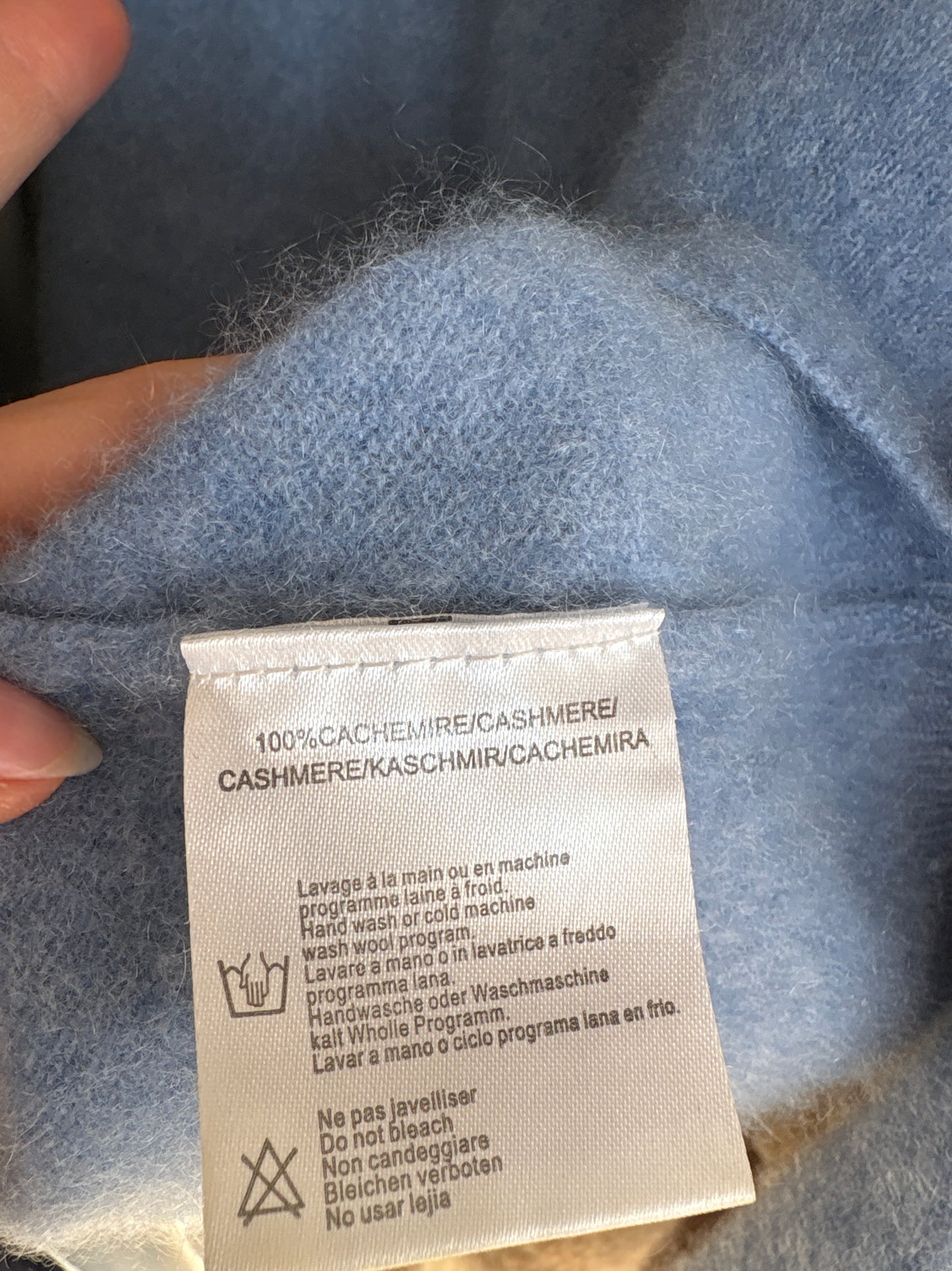 Pulover baby blue din cașmir multiply