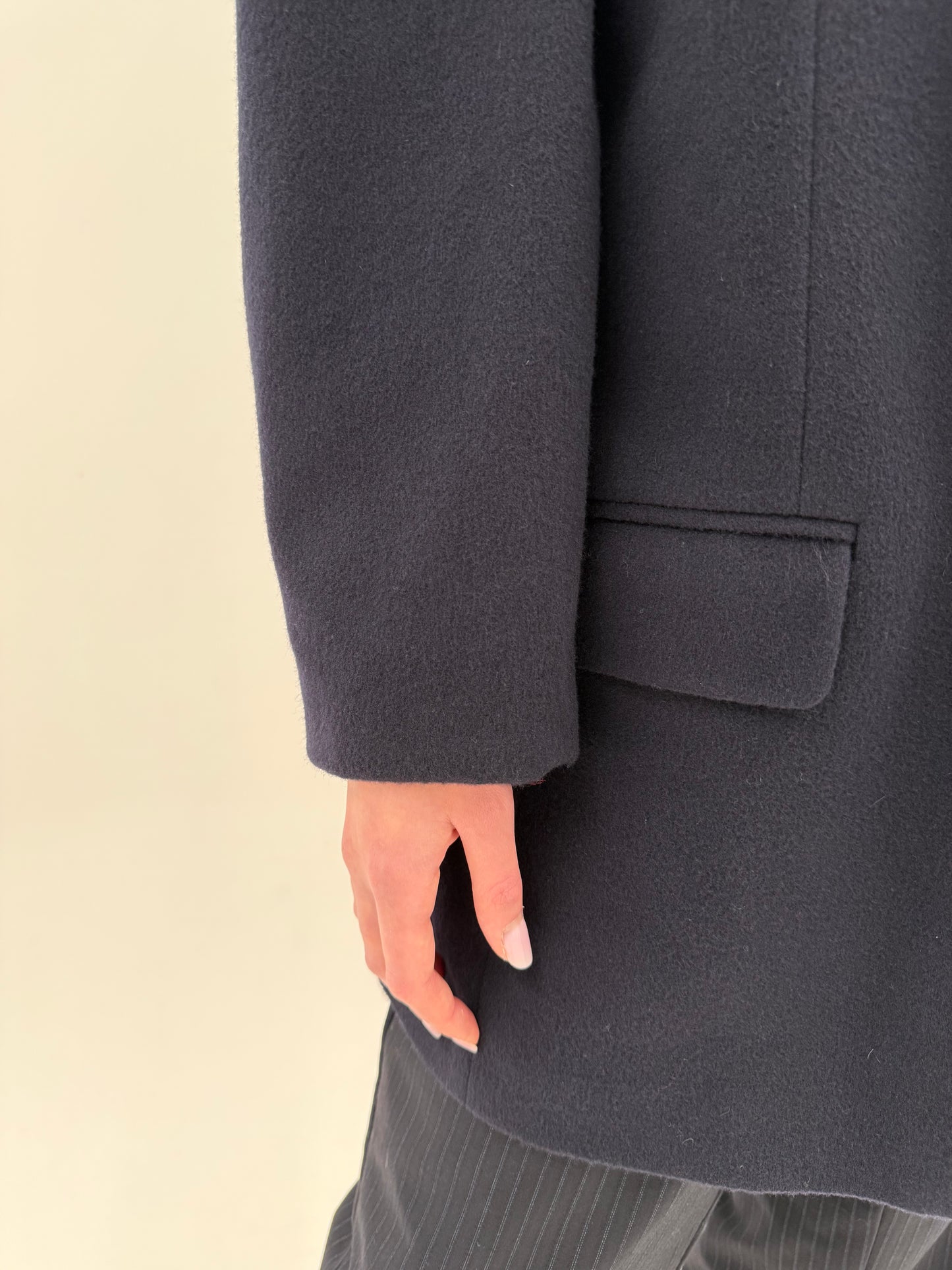 Sacou plus size în croi actual din stofă groasă de lana cu cașmir