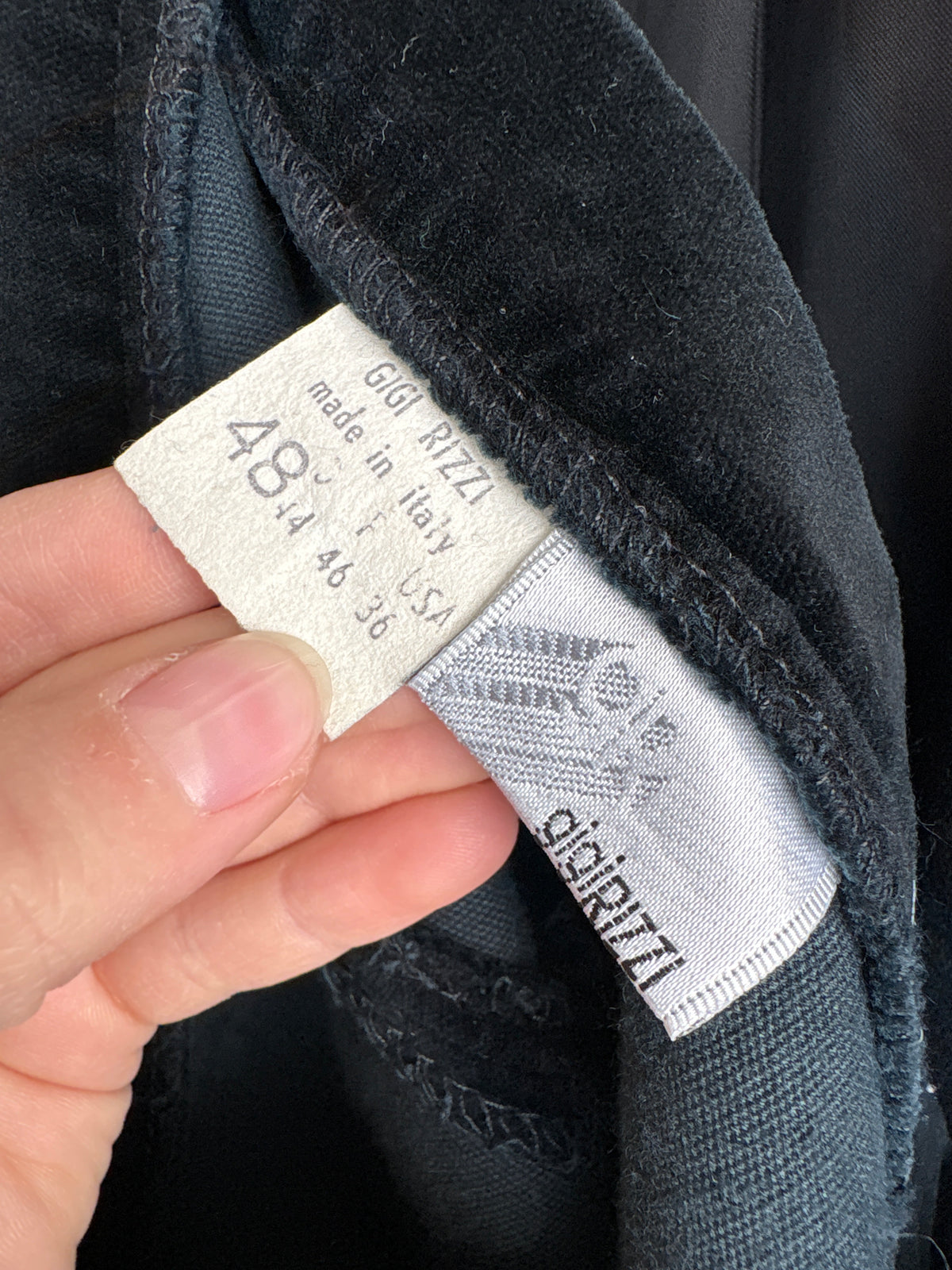 Pantaloni țigaretă vintage cu talie extrem de înaltă petite din catifea modelatoare