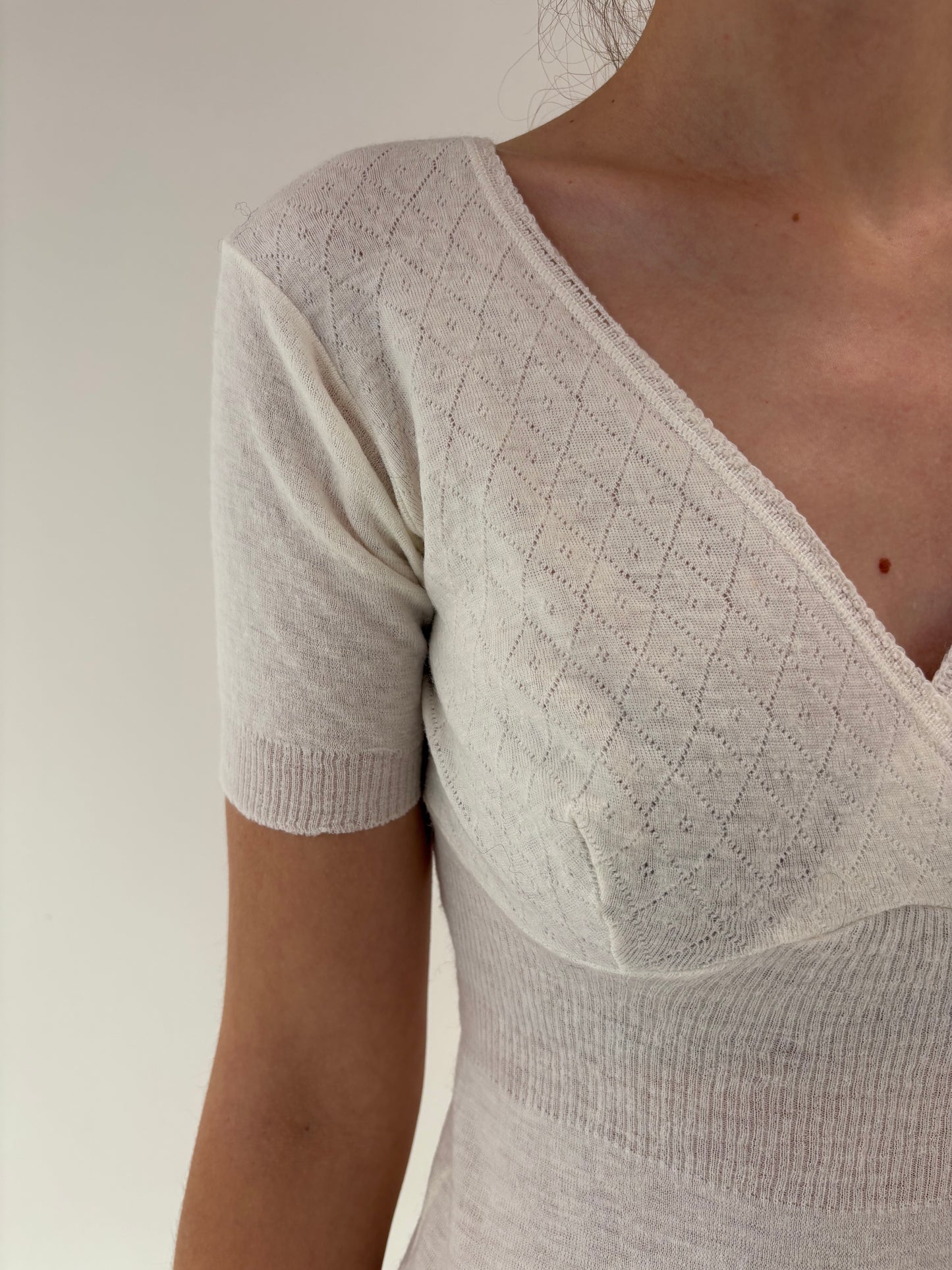 Top cambrat italian din lana extrafina irestringibila