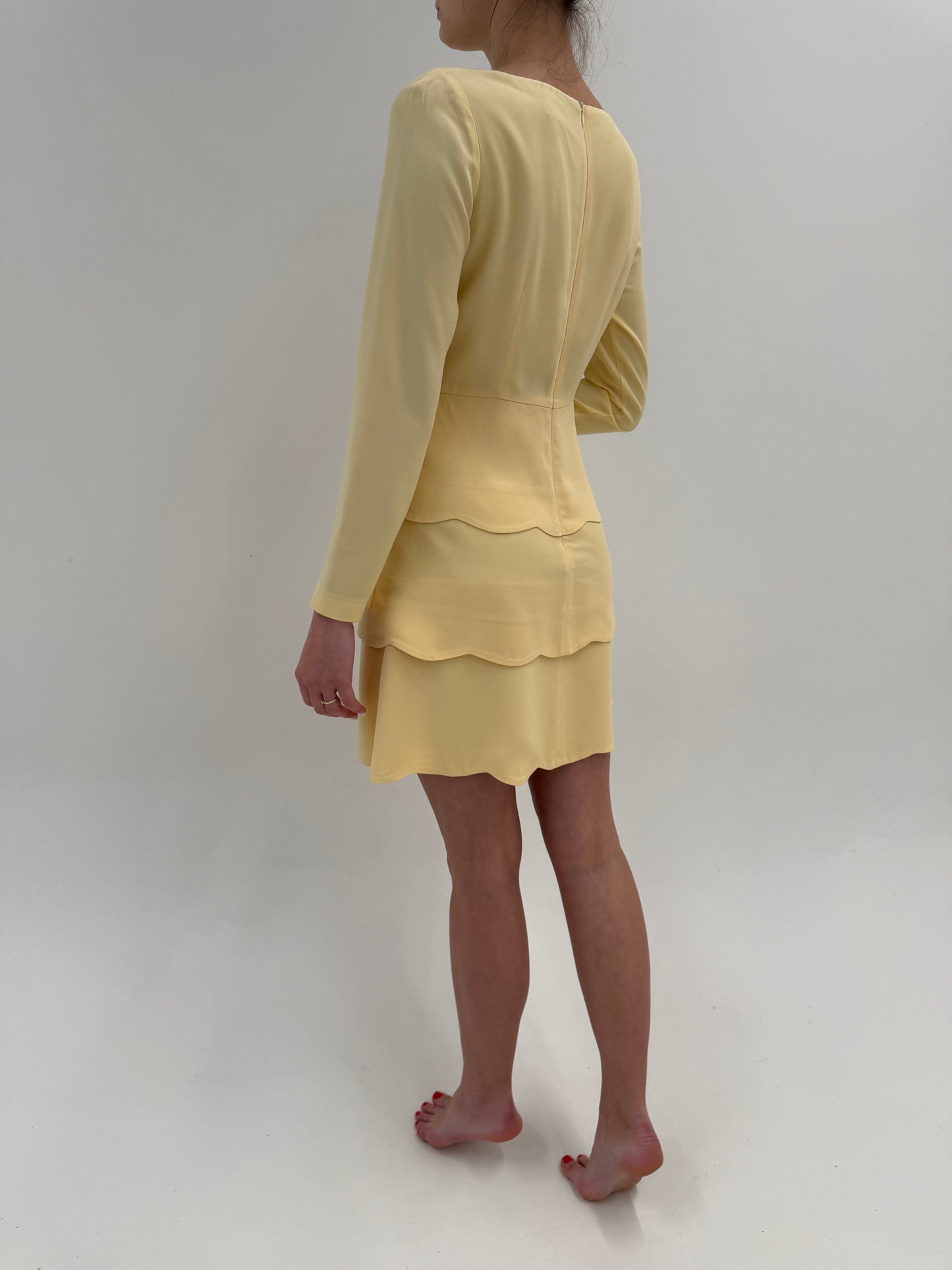 Rochie super premium italiană butter yellow cu talie marcată în croi chic