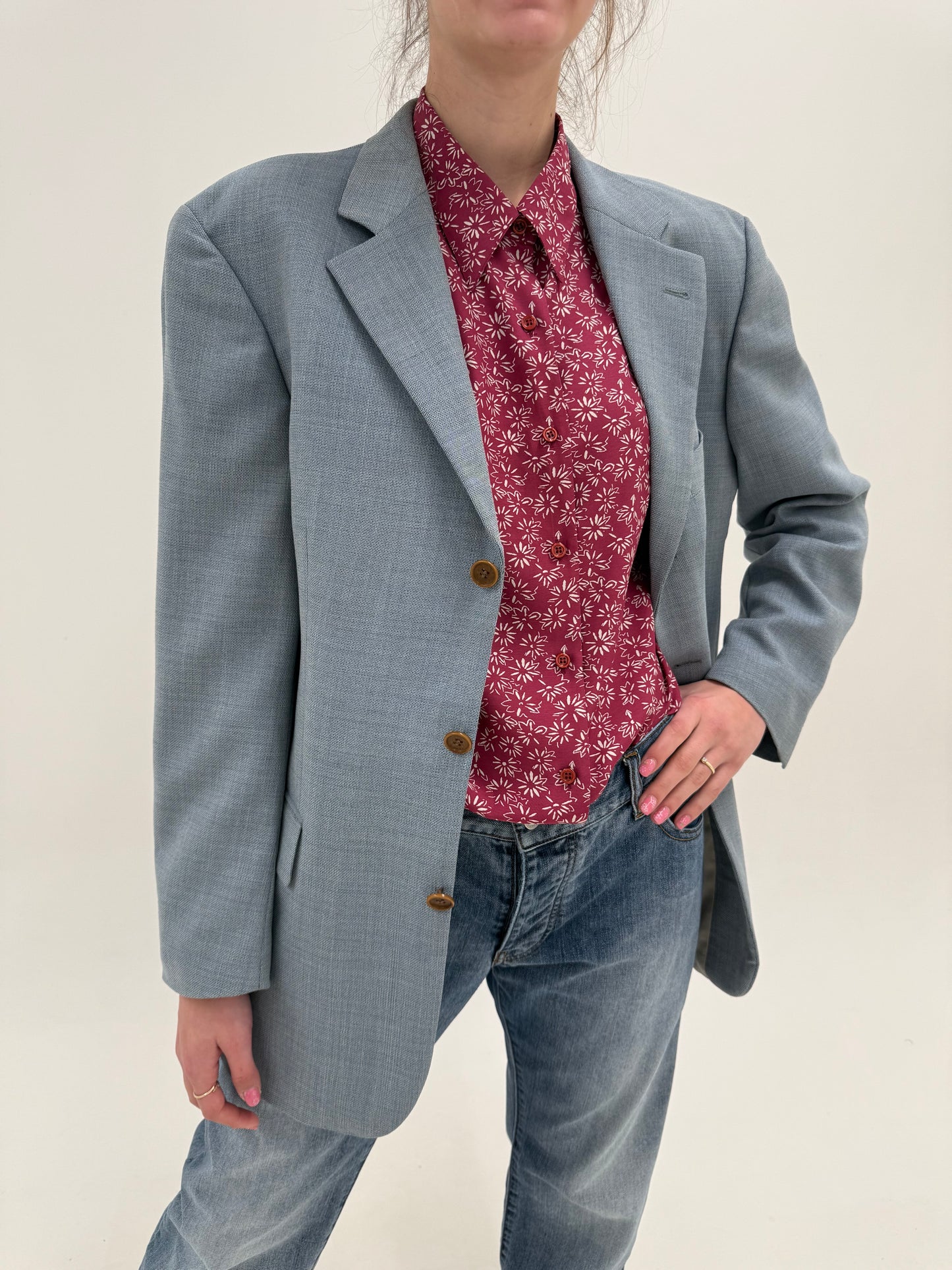 Sacou Hugo Boss baby blue din stofita de lana extrafina în croi actual