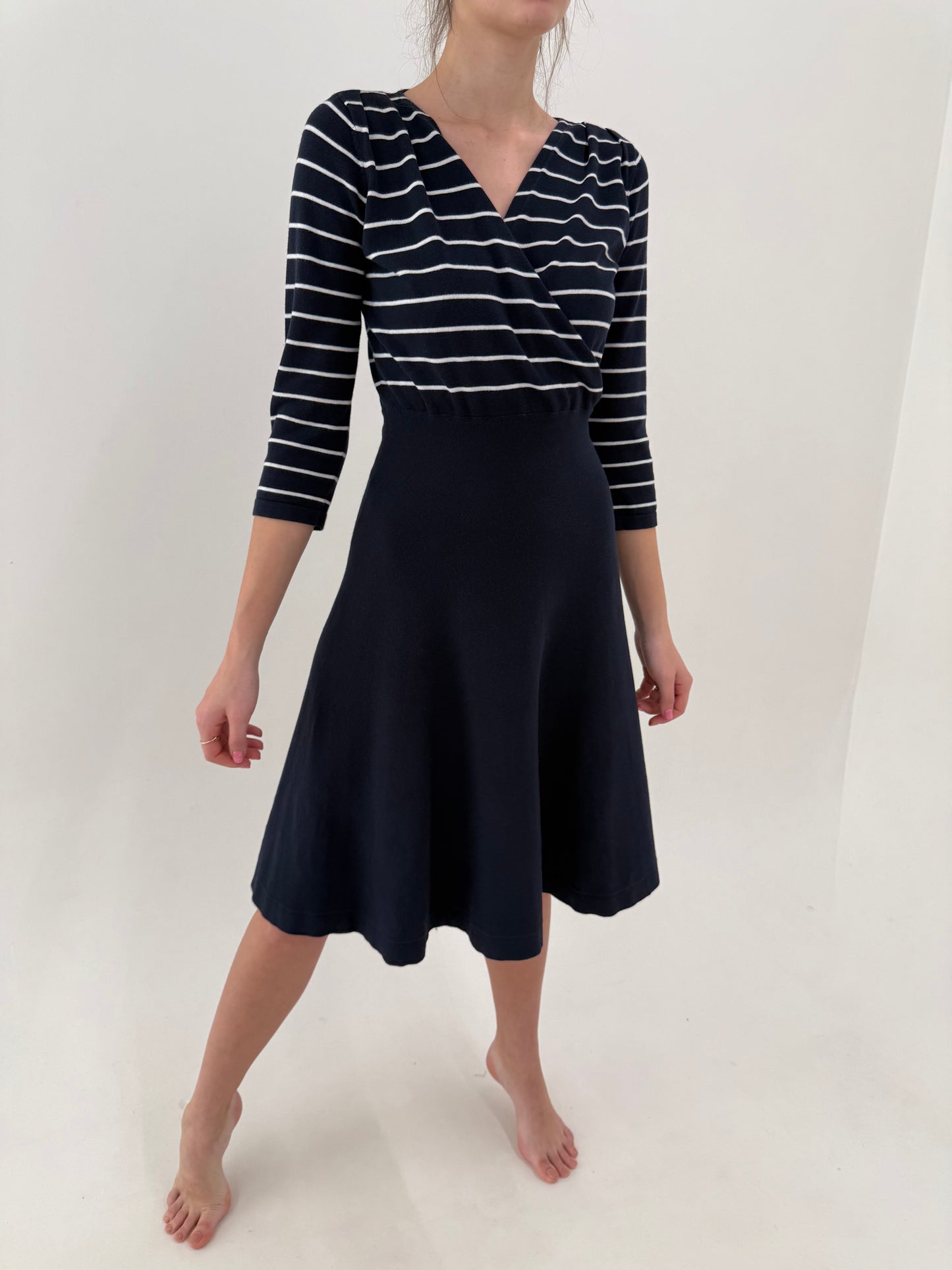 Rochie in estetica nautica din jerse premium de bumbac cu talie ultra înaltă