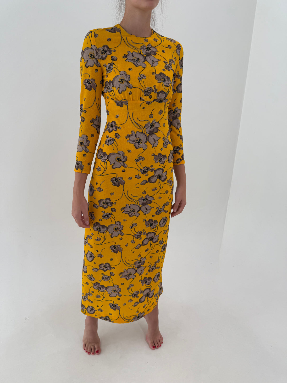 Rochie old vintage anii 70 din jerseu extrafina texturat excepțional saffron yellow
