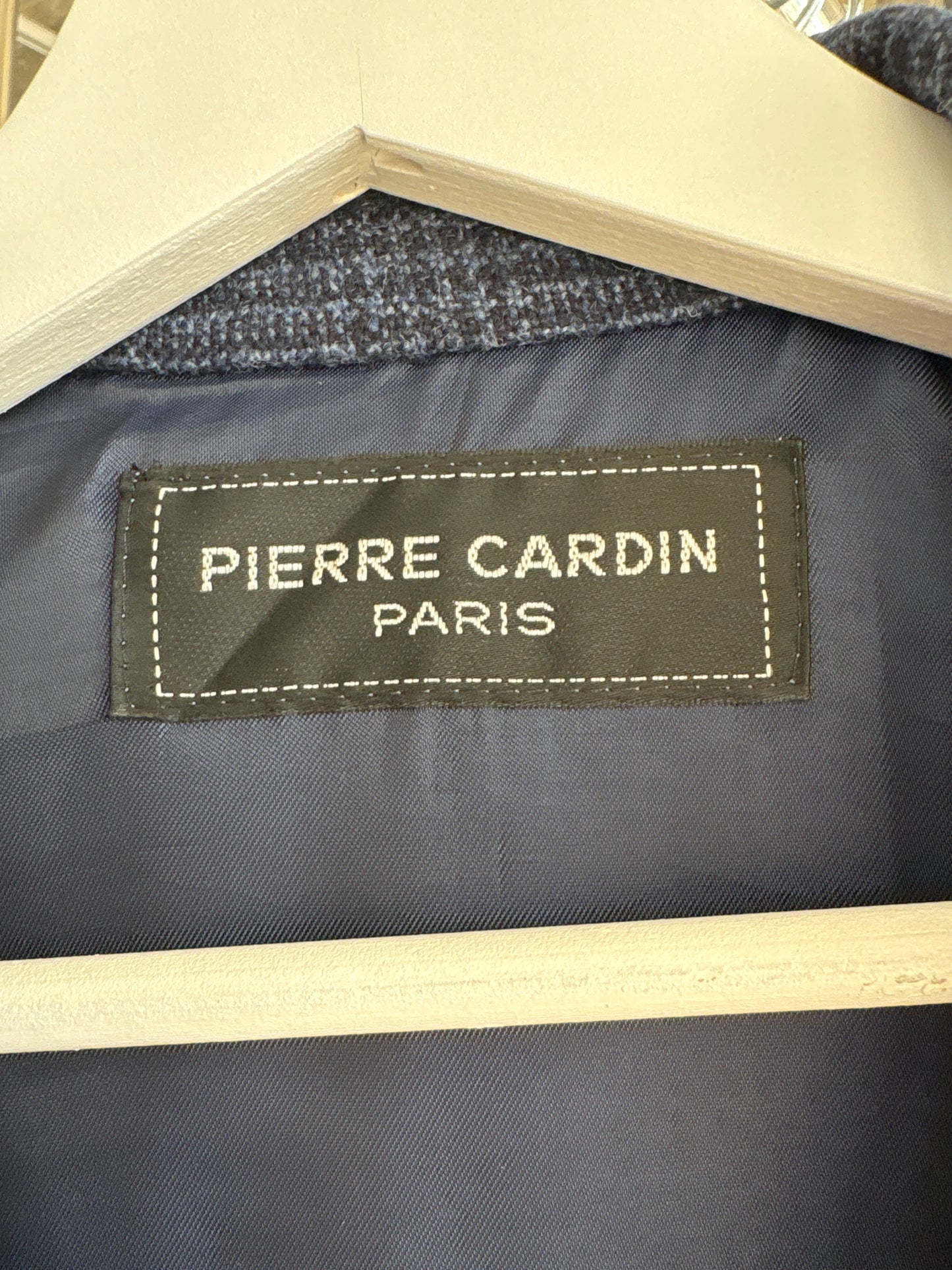 Sacou petite luxury Pierre Cardin din stofă plină de lana în carouri